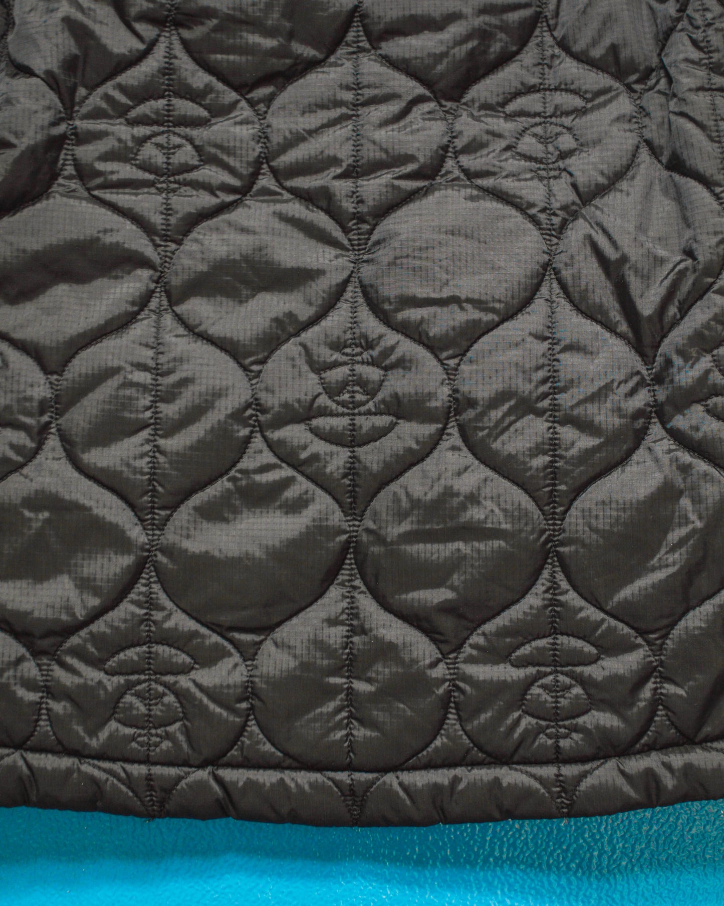 Reversible Onion Quilted Military Liner Style Black / Cream Jacket (M)