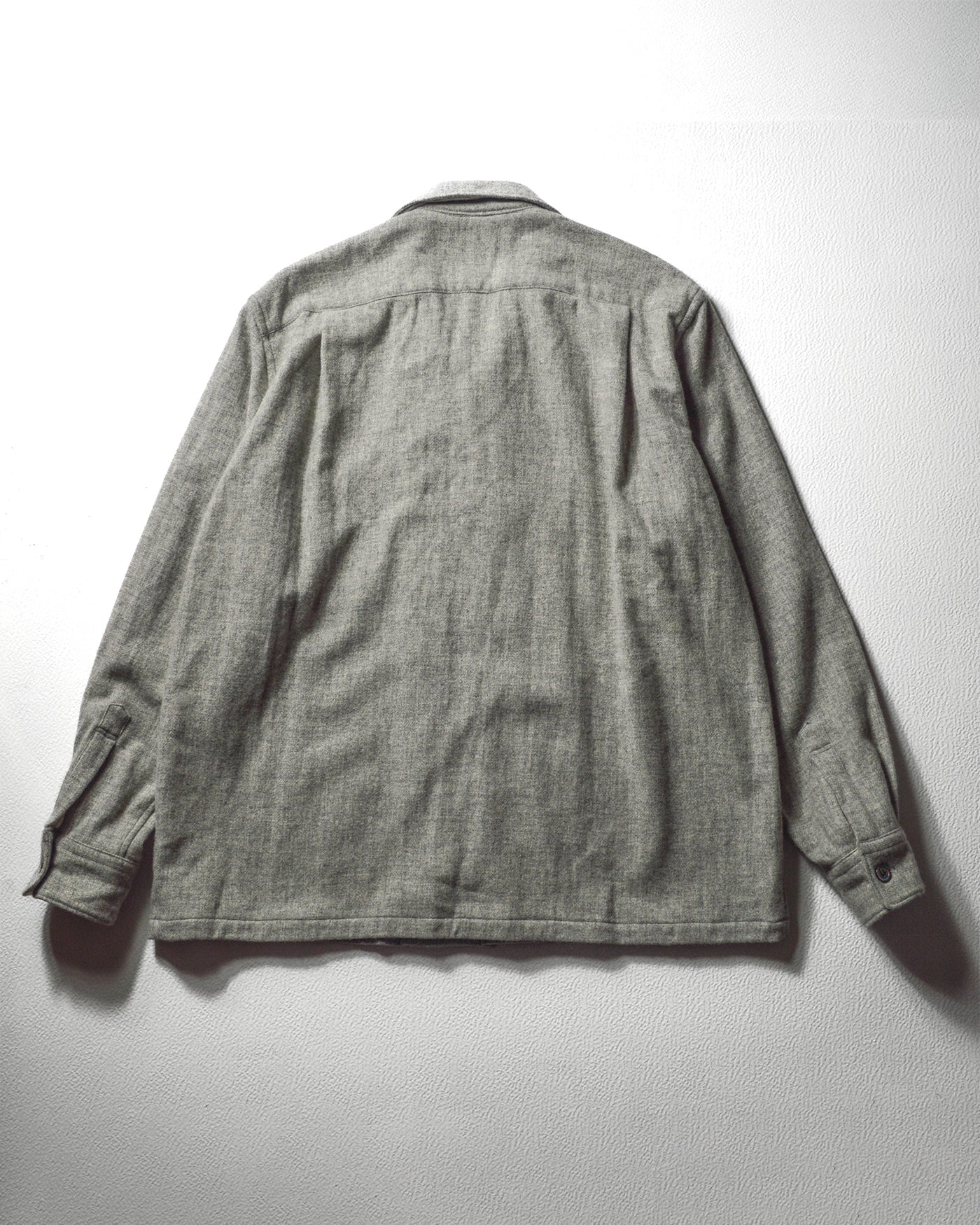 2001 Grandmas Knitted Vest Parody Print Shirt (~M~)