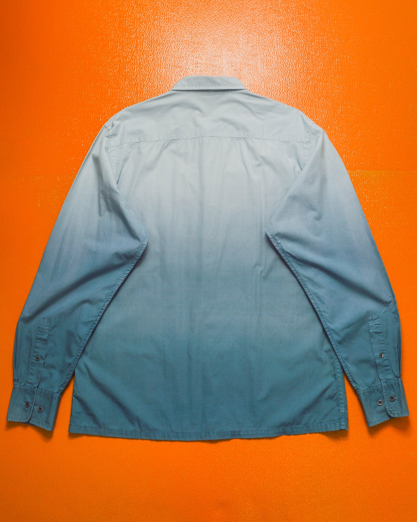 Early 2000s Blue Gradient Long-sleeve Shirt (~L~)