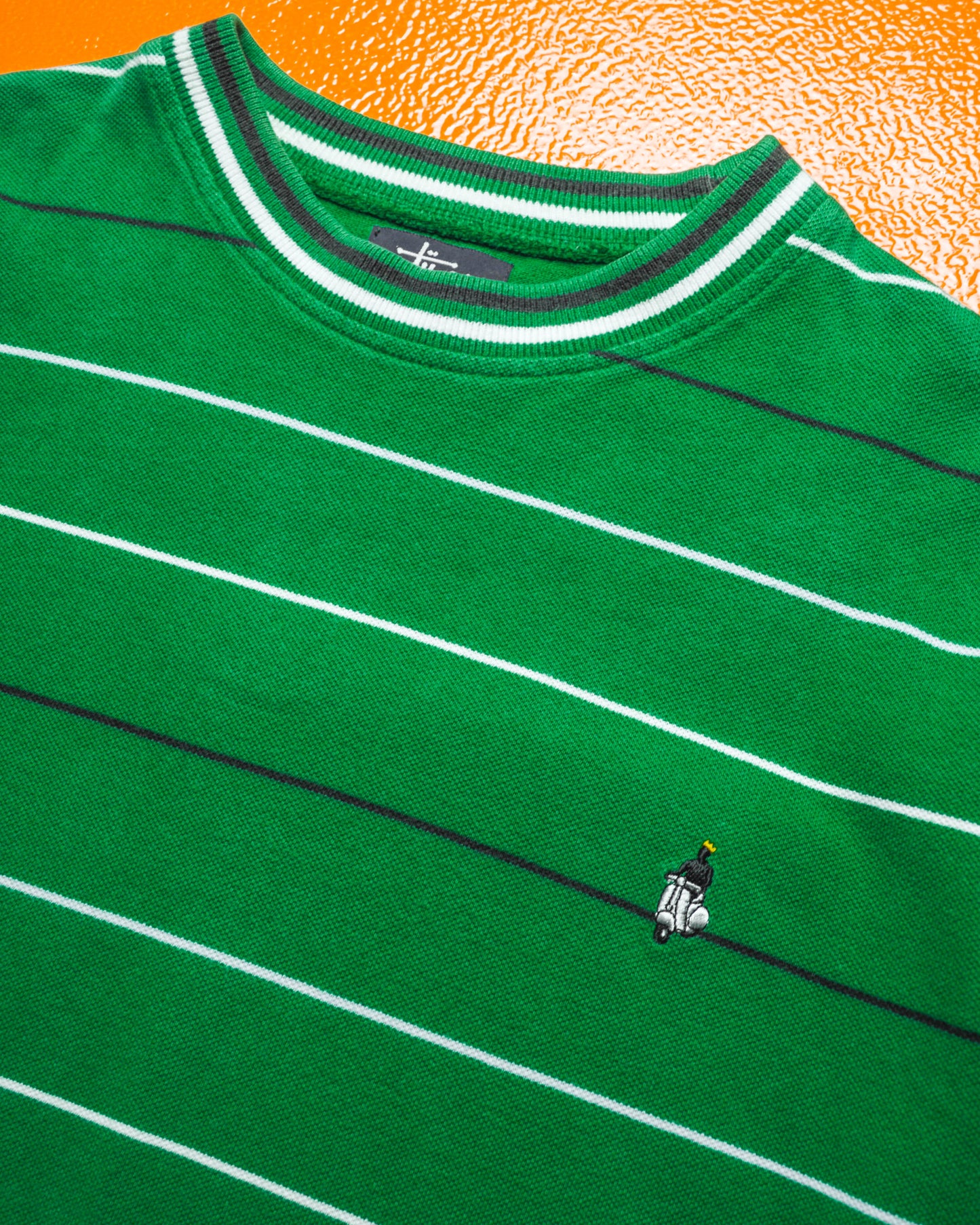 Early 2000s Pique Cotton Ribbed Striped Scooter / Moped Symbol Green T-shirt (~M~)