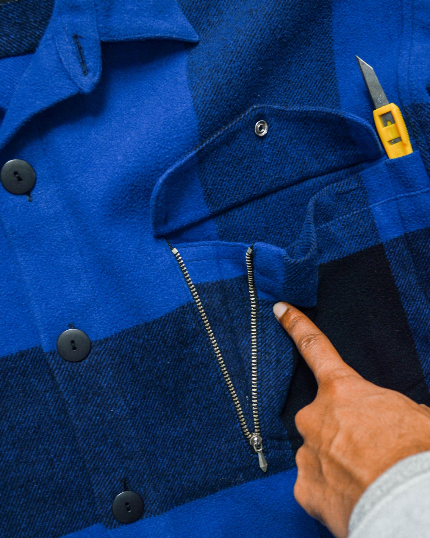 90s Navy Oversized Check Over Shirt (XL)