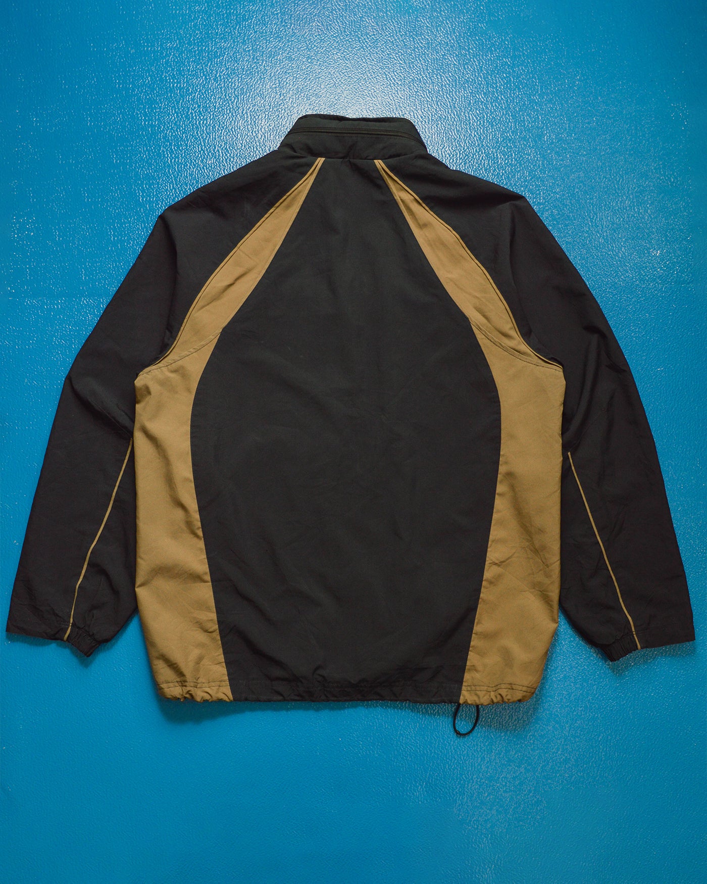 Subtle Tectonic Style Construction Brown Accent Black Windbreaker Jacket (L)