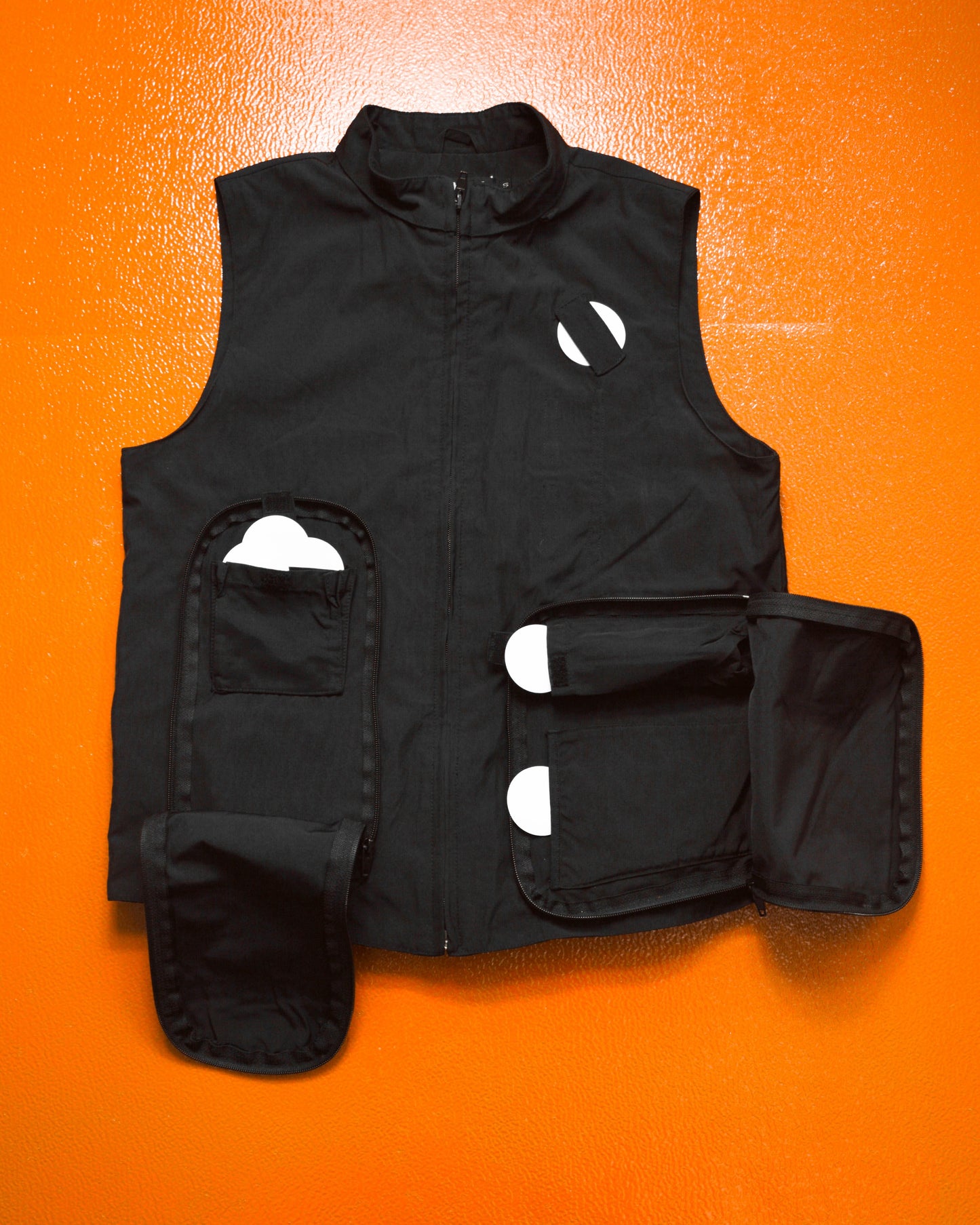 DKNY 3-D Pocket Tactical Vest (S~M)