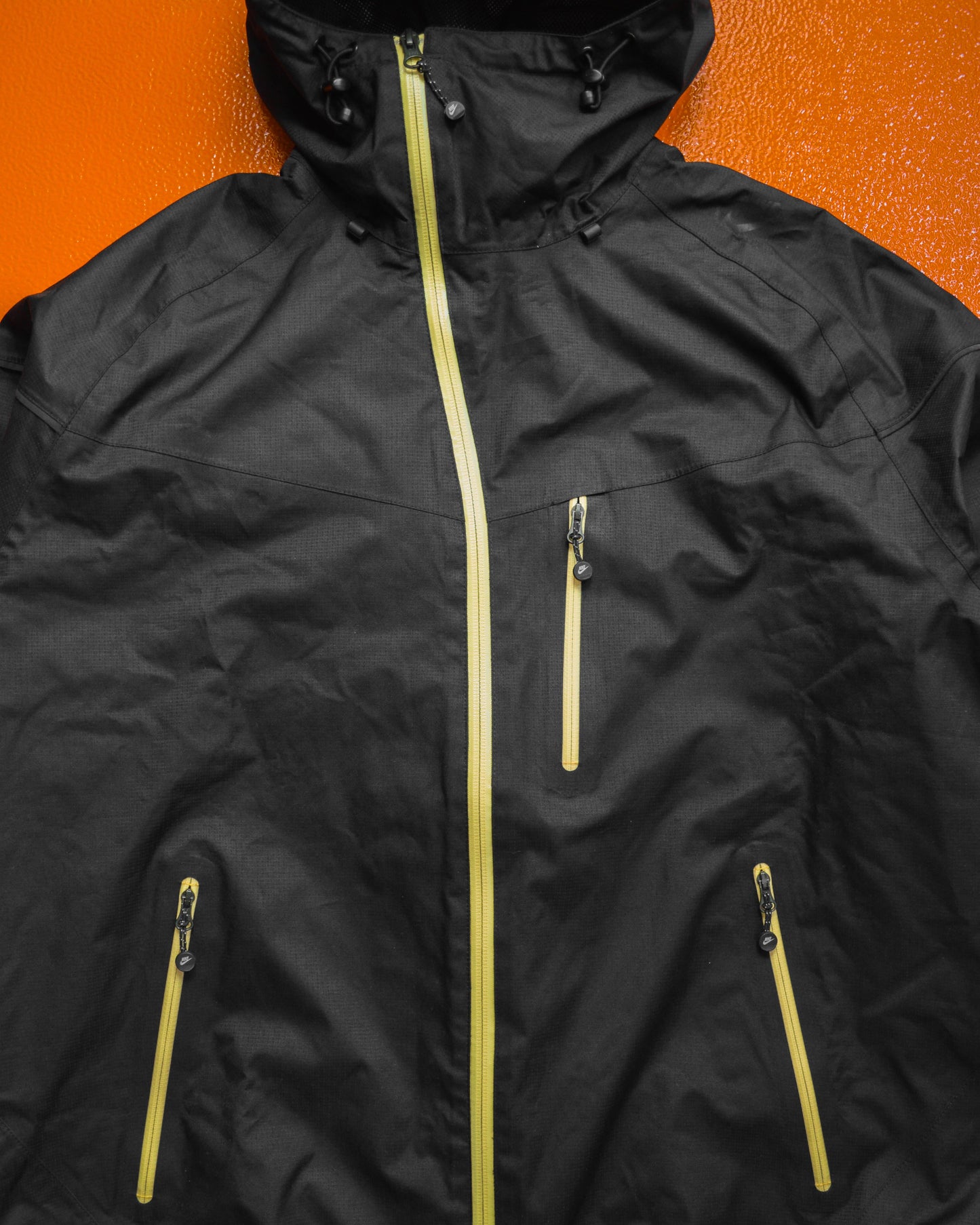 Nike 08 Technical Sidewinder Style Internal Carry Strap Black / Yellow Shell Jacket (~M~)