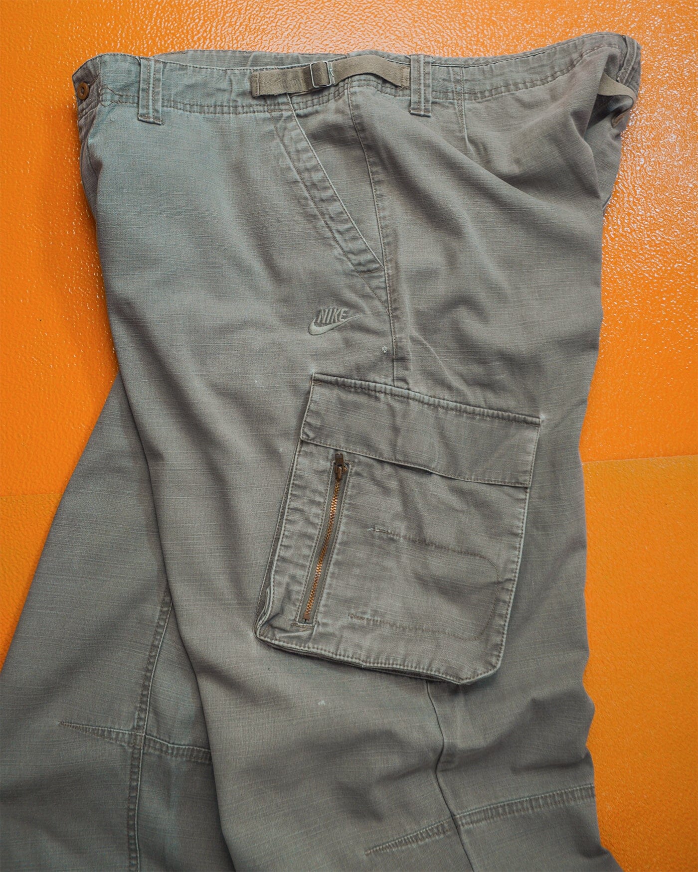Nike Aged Grey Asymmetrical Cargo Pants (XXL)