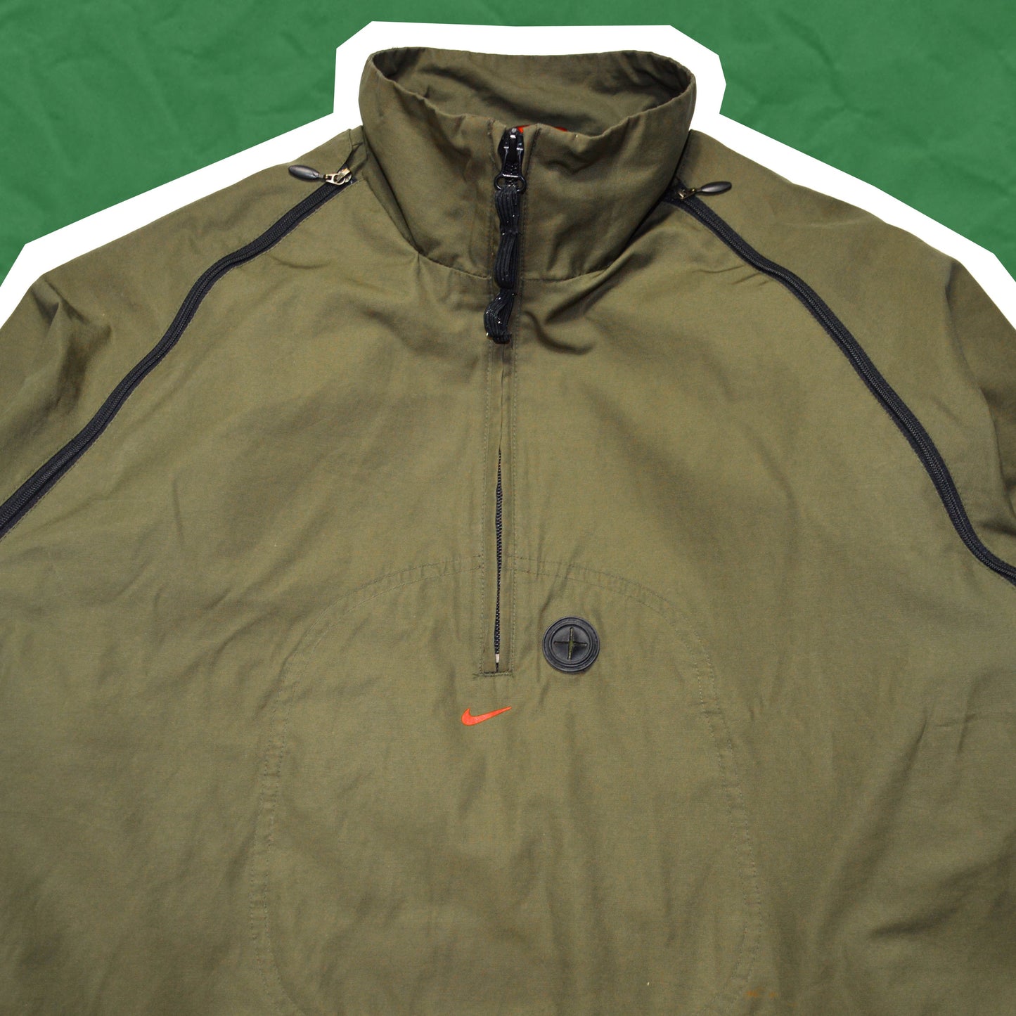 Nike CD Player / Stash Pocket Quarter Zip Jacket (L)