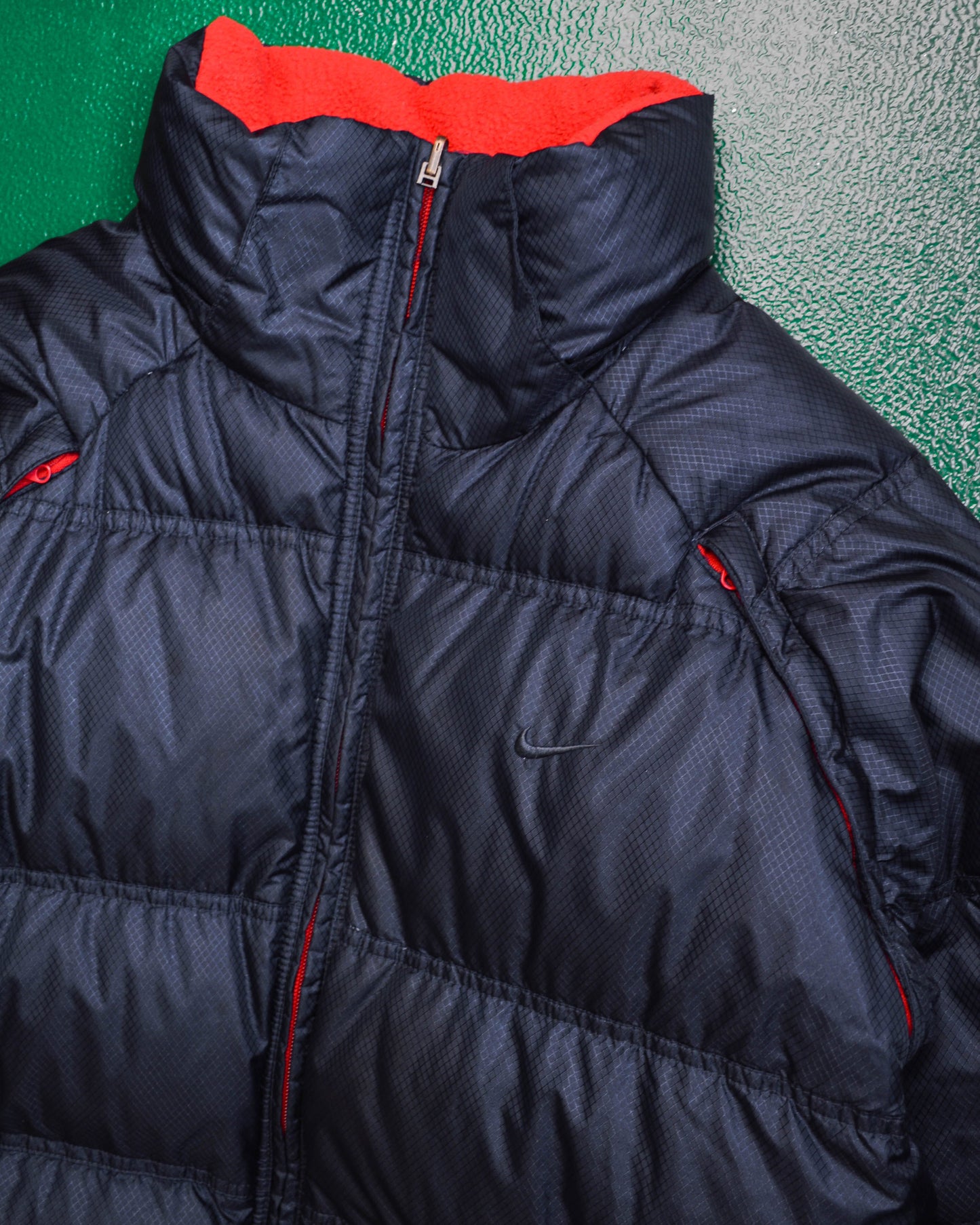 Nike Reversible Nylon / Fleece Navy / Red Puffer Jacket (XL)