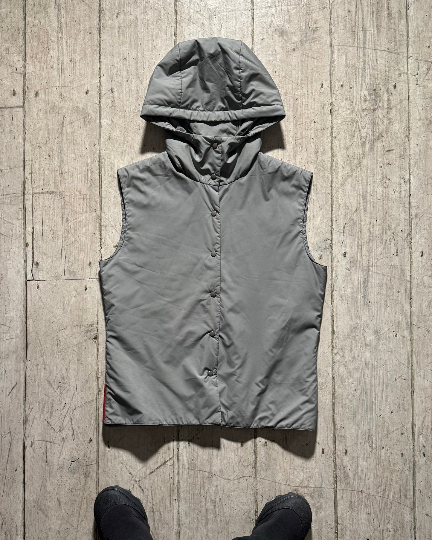 Grey Hooded Snap Down Lightly Padded Minimal Vest (~S~)