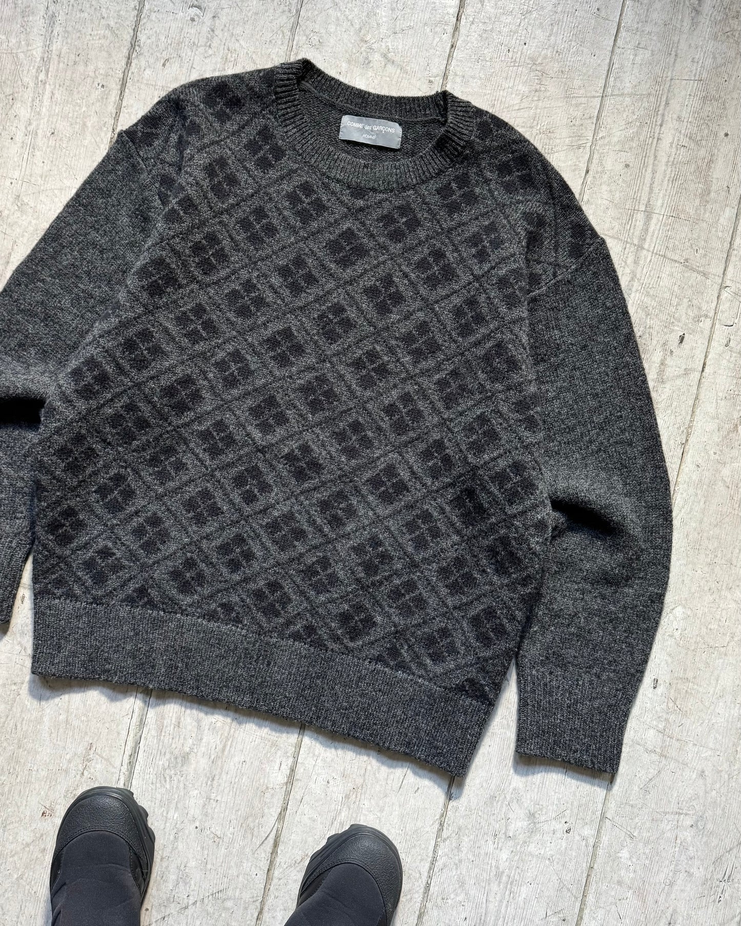 1995 Grey Argyle Pattern Front Knit Jumper  (M~L)