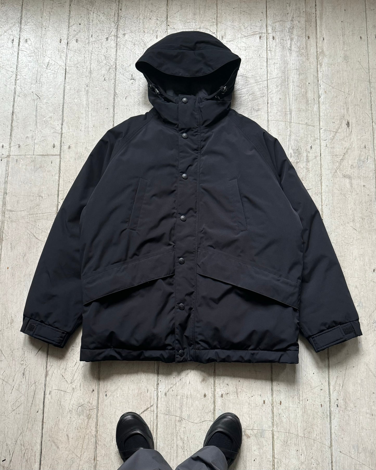 Early 2000s Black Padded Down Jacket / Parka (~XL~ )