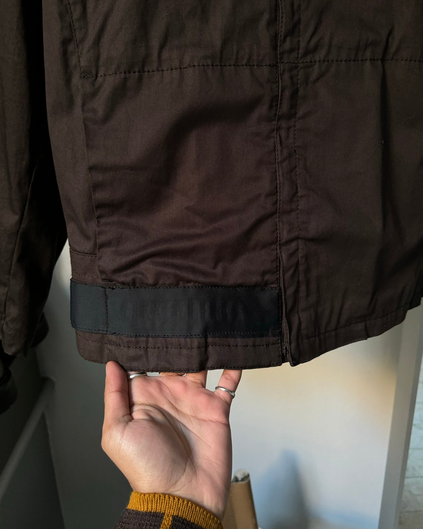 Early 2000s Brown Asymmetrical Waist Panel Zip Up Jacket (~M~)