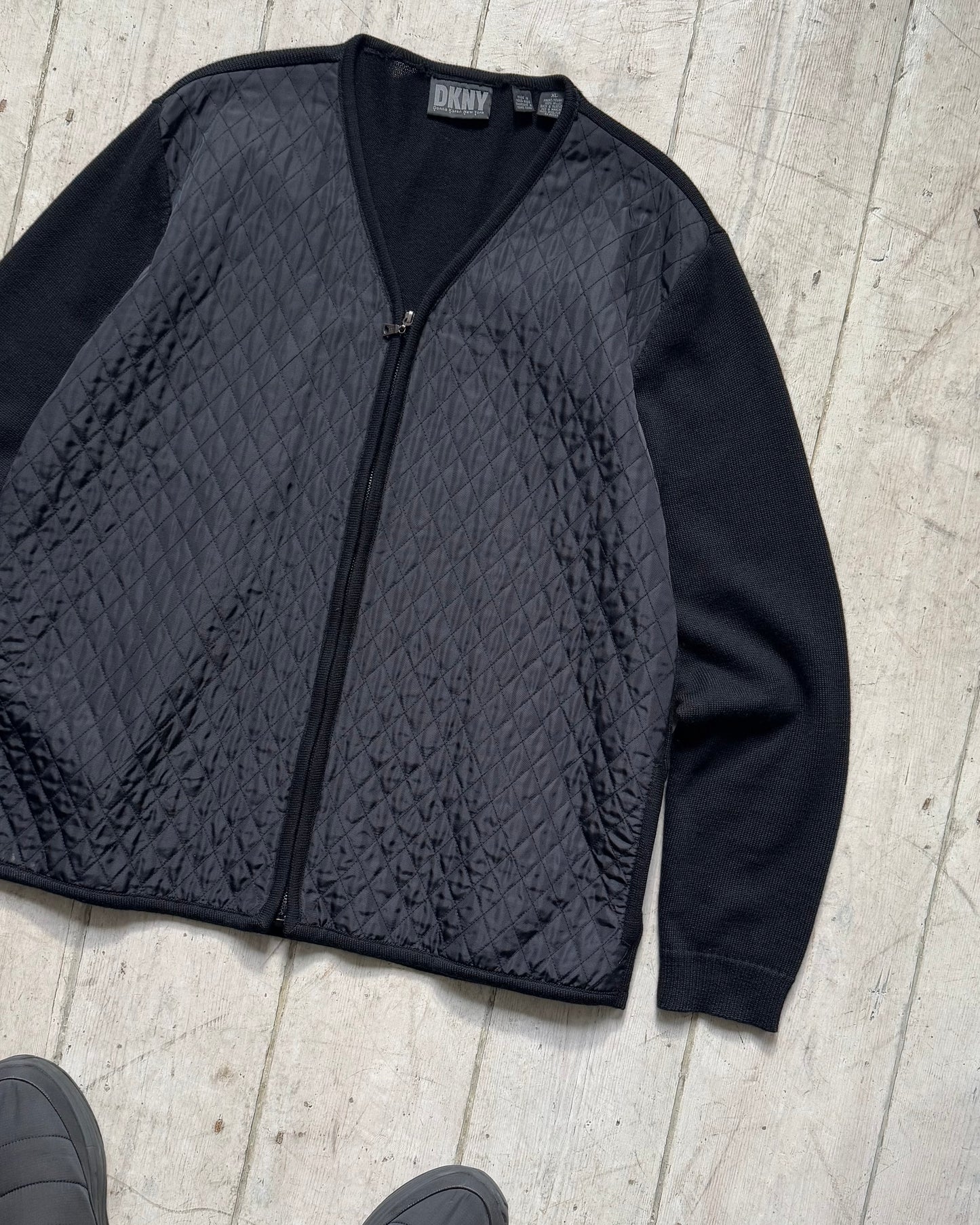 Early 2000s Black Quilted Front Knit Zip Up Cardigan (L~XL)