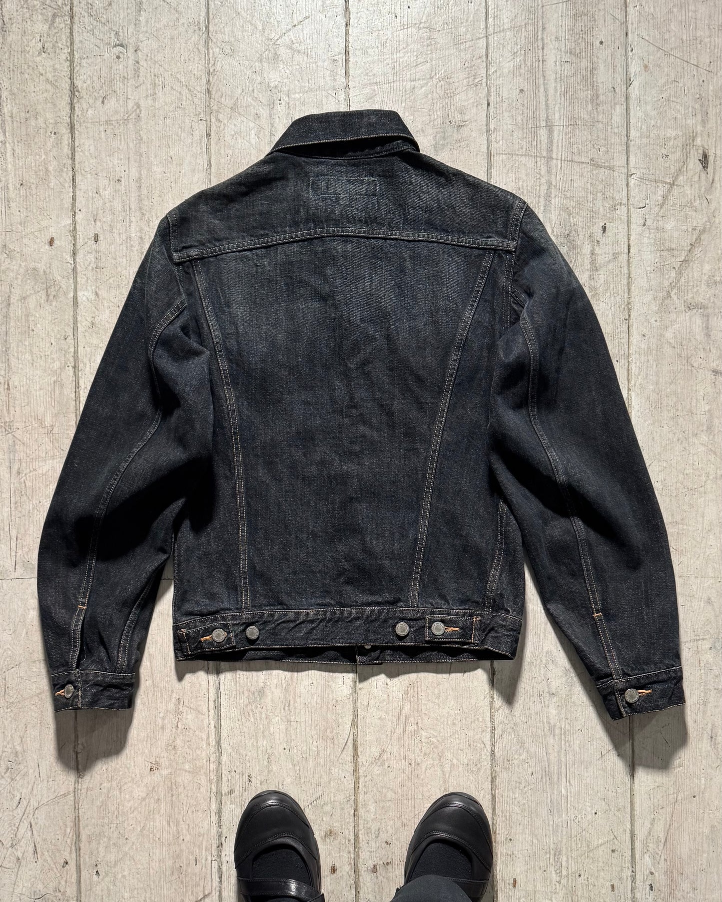 2003 Washed Dark Wash Denim Trucker Jacket (~M~)