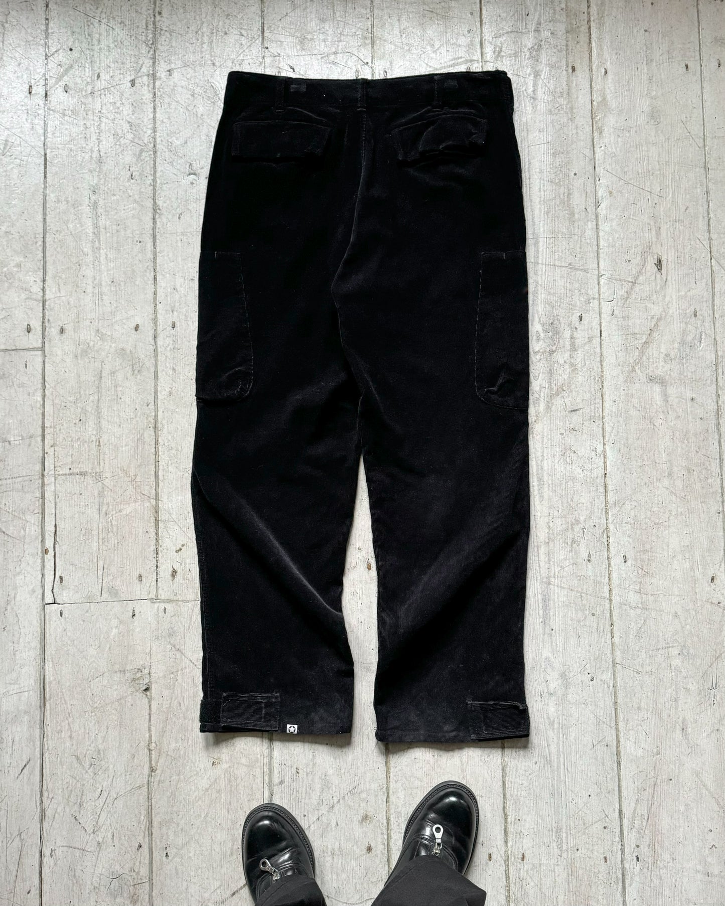 Black Corduroy Cargo Pocket Pants  (32~34)