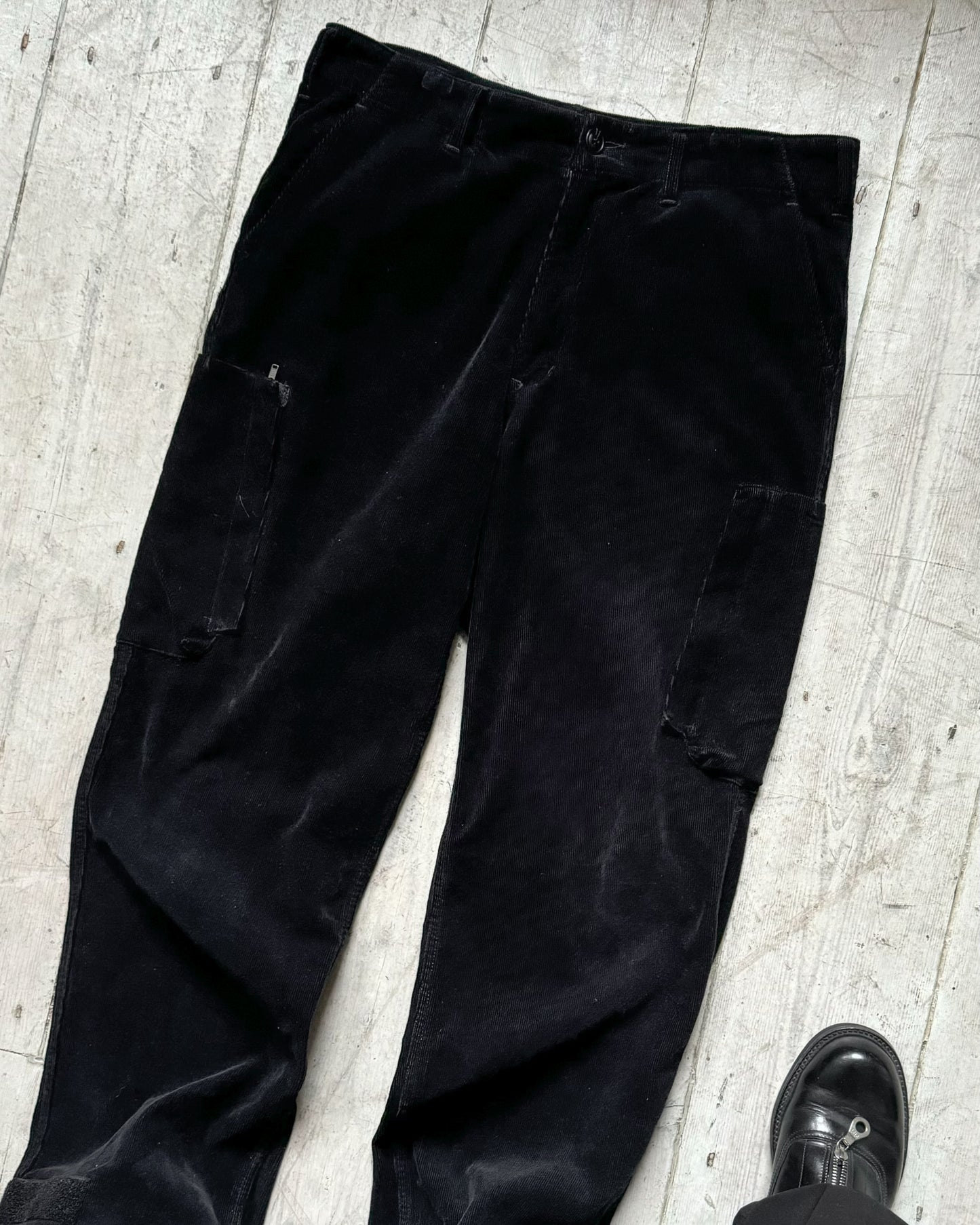 Black Corduroy Cargo Pocket Pants  (32~34)