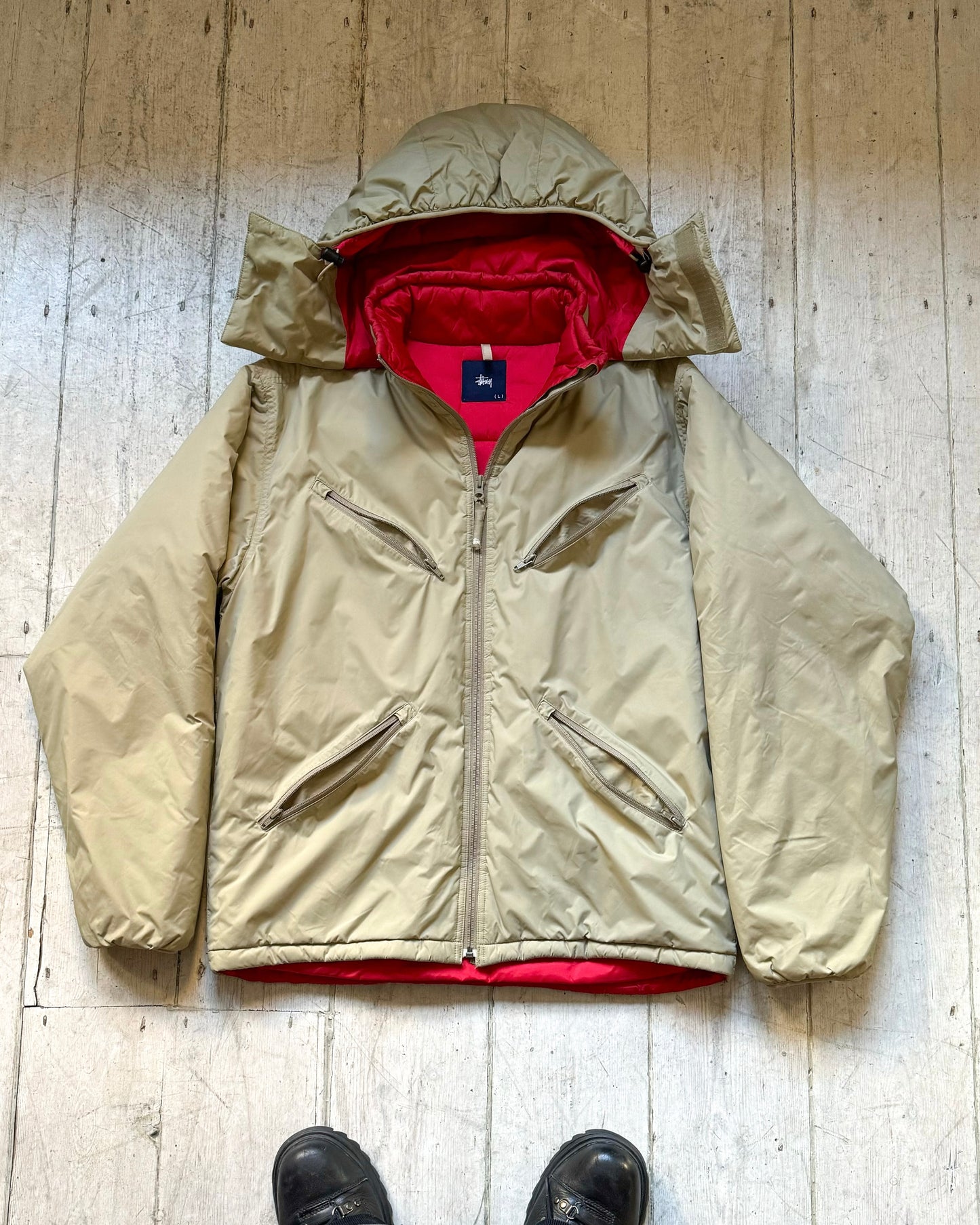 Early 2000s High Neck Beige Cross Pocket Padded Beige Red Jacket (L)