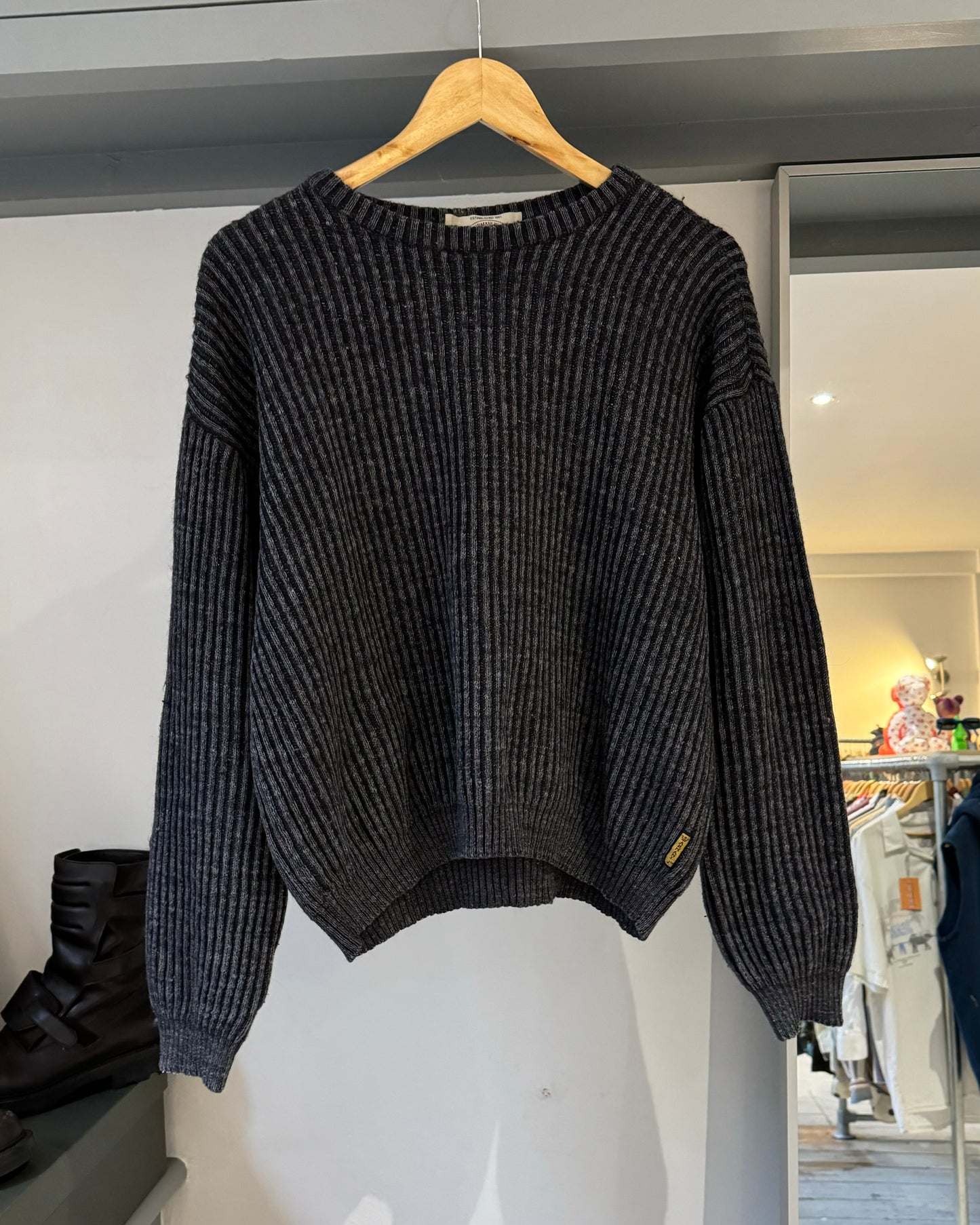 90s Grey Striped  Boxy Knit  Jumper  (~M~)