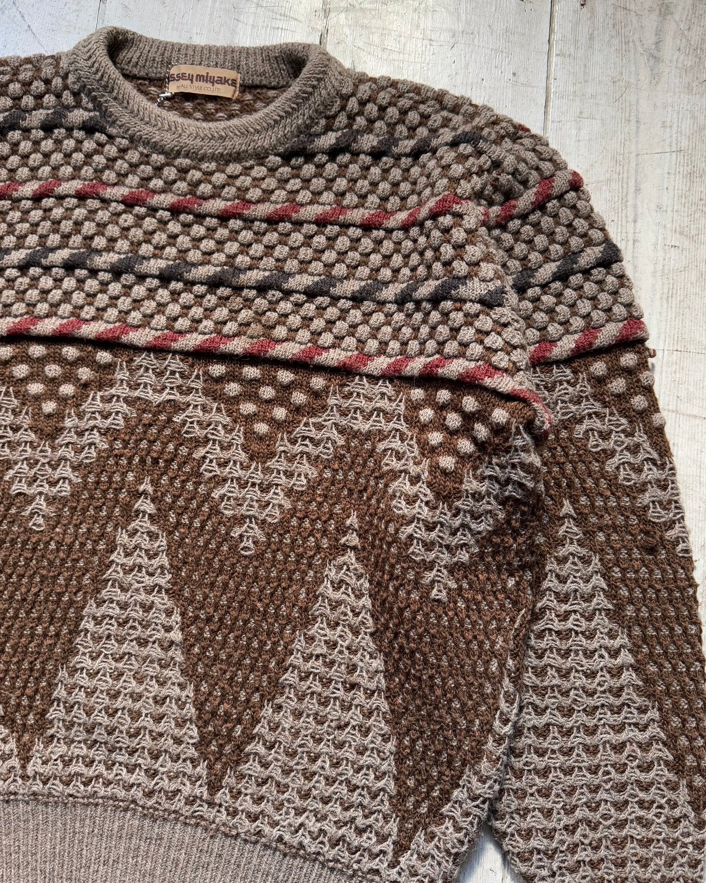 Late 70s / 80s Brown Candy Cane Style Ribbing / Zig Zag Pattern Jumper (~M~)