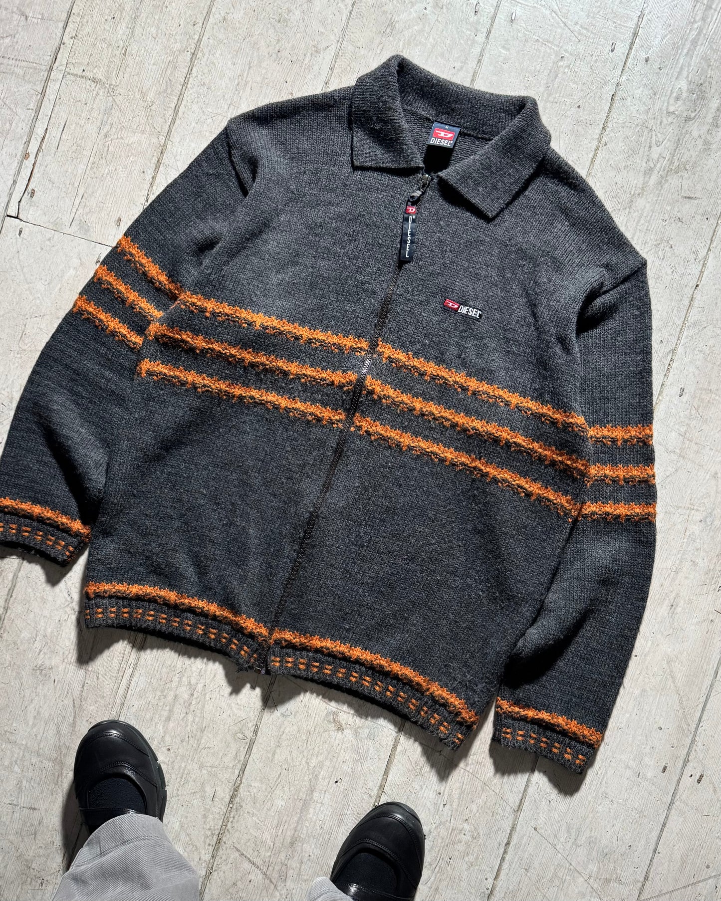 Early 2000s Grey Orange Striped  Zip Up Knit (~L~)