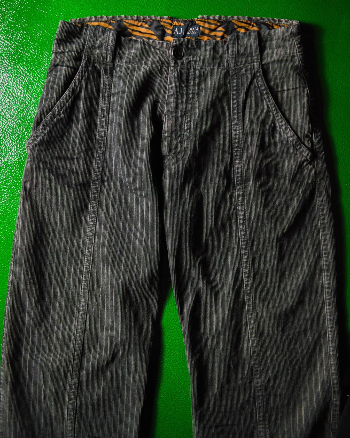 Faux Patina Print Grey Corduroy Tiger Pattern Waist Band Pants (~32~)