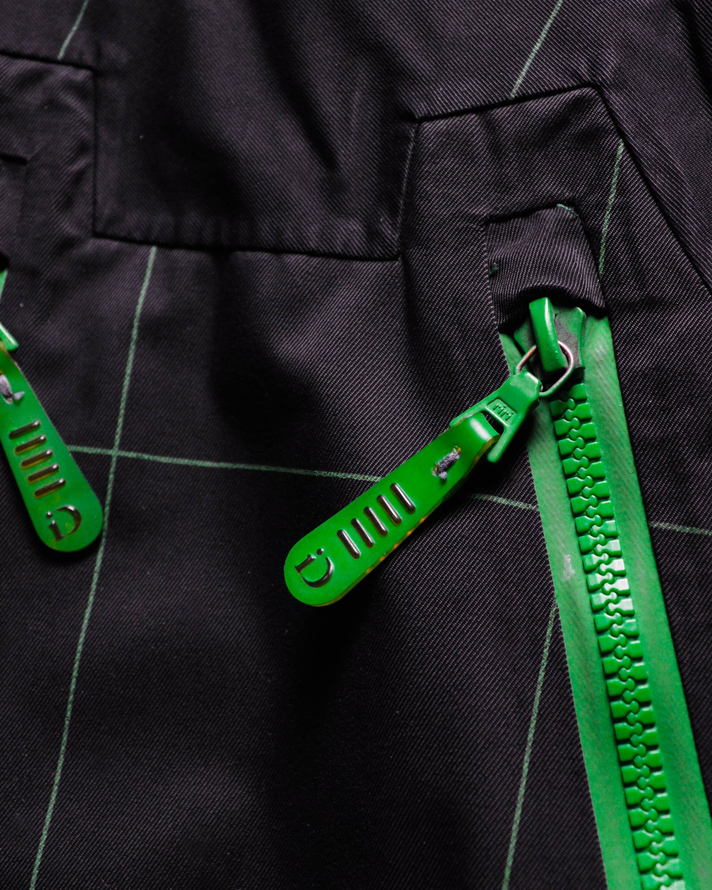 Idiom Black Green Grid Taped Seam Jacket (~M~)