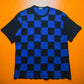 1999 Panelled Squares Textured Blue Black T-shirt (~M~).