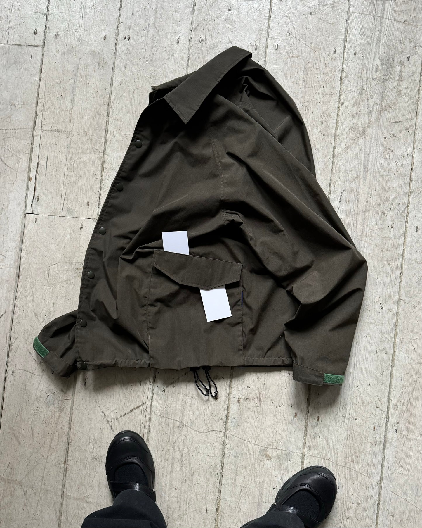 Early 2000s Olive Green Cargo Multi Pocket Coach Jacket (~L~)