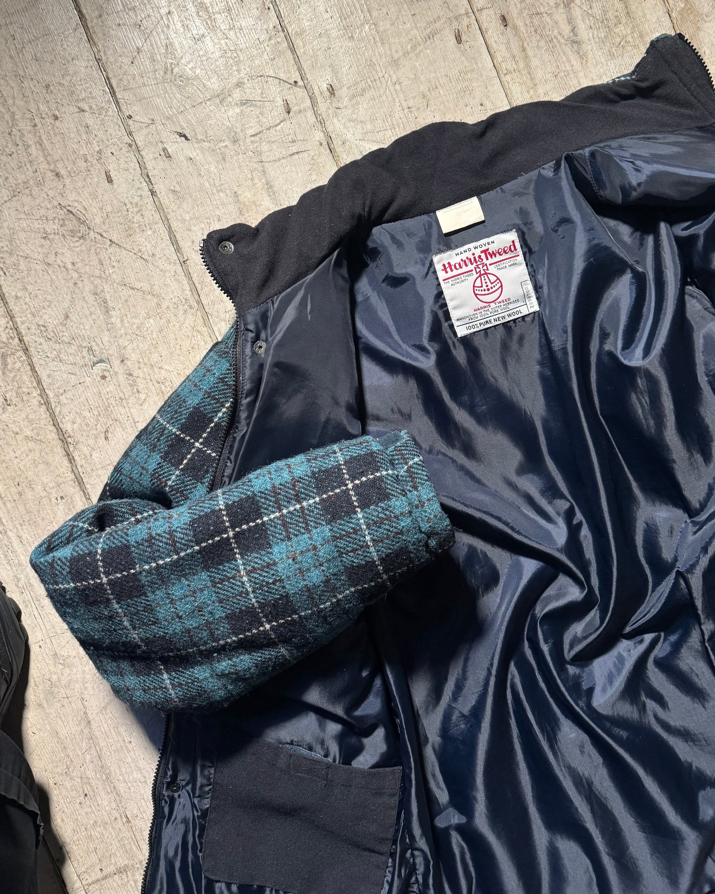 90s Harris Tweed Wool Plaid Puffer Jacket (OS)