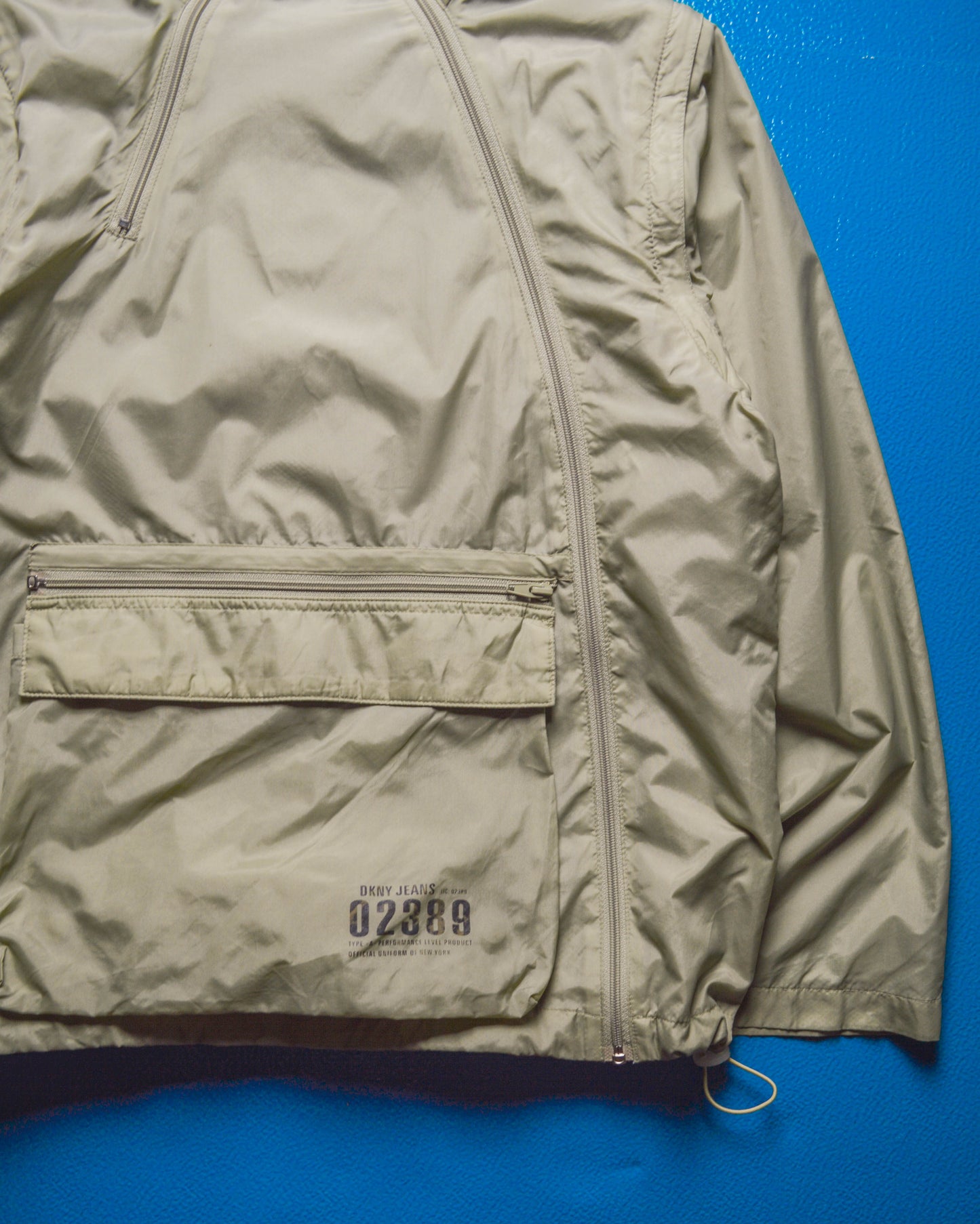 Modular / Convertible Mesh Lined Beige Asymmetrical Light Anorak (S~M)