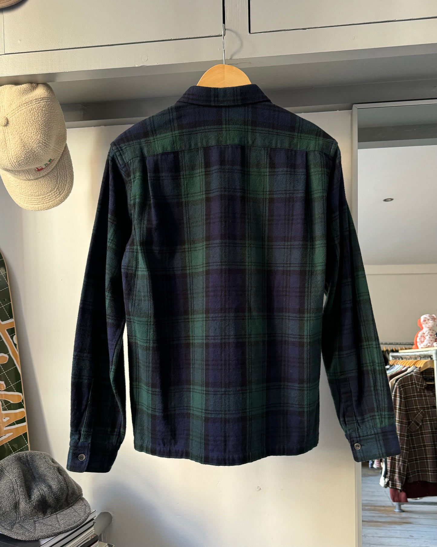 2005 Cargo Patch Pocket Panel Green Navy Plaid Shirt  (~M~)