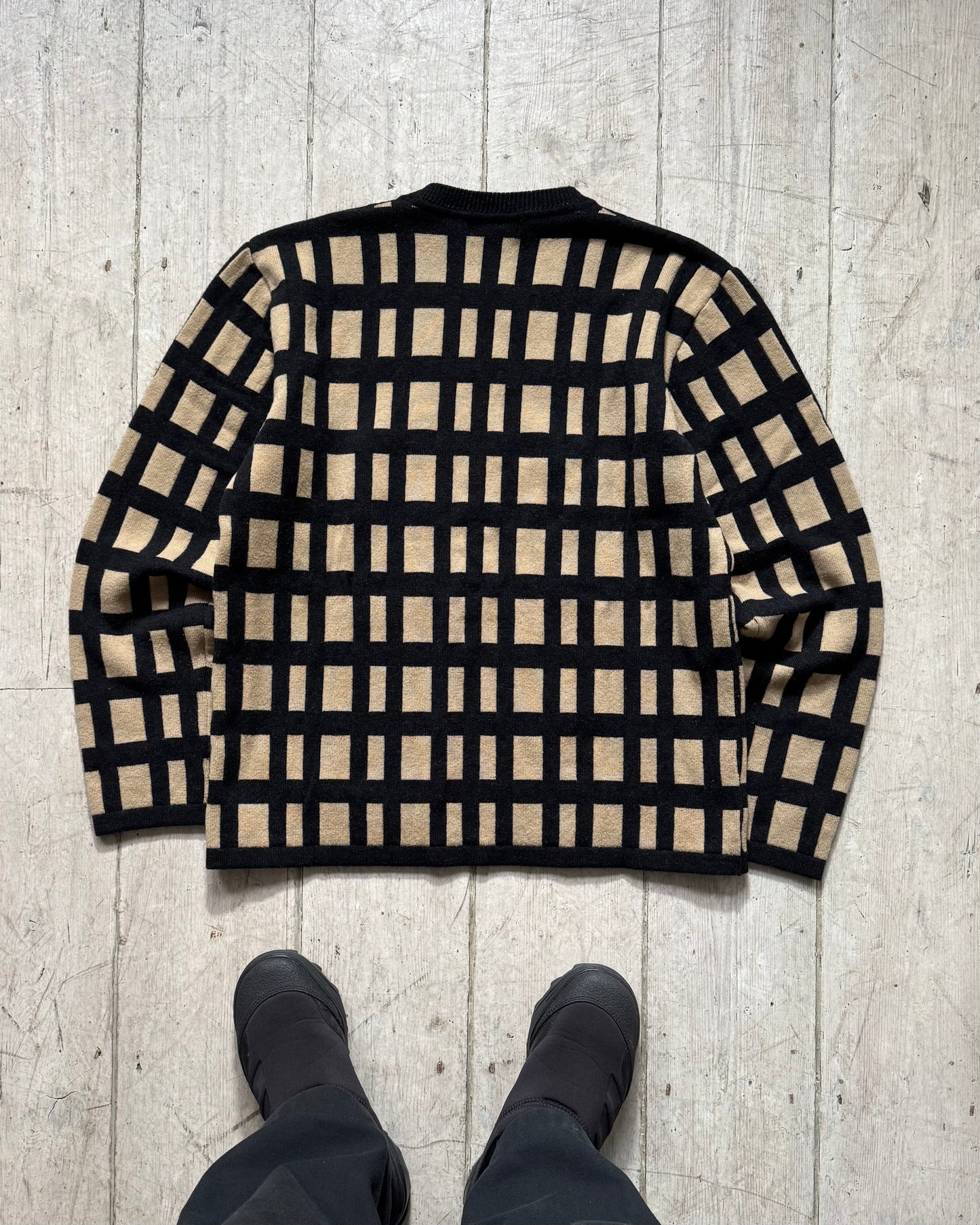 Autumn 2003 Beige Black Grid Knit Sweater / Jumper (~M~)