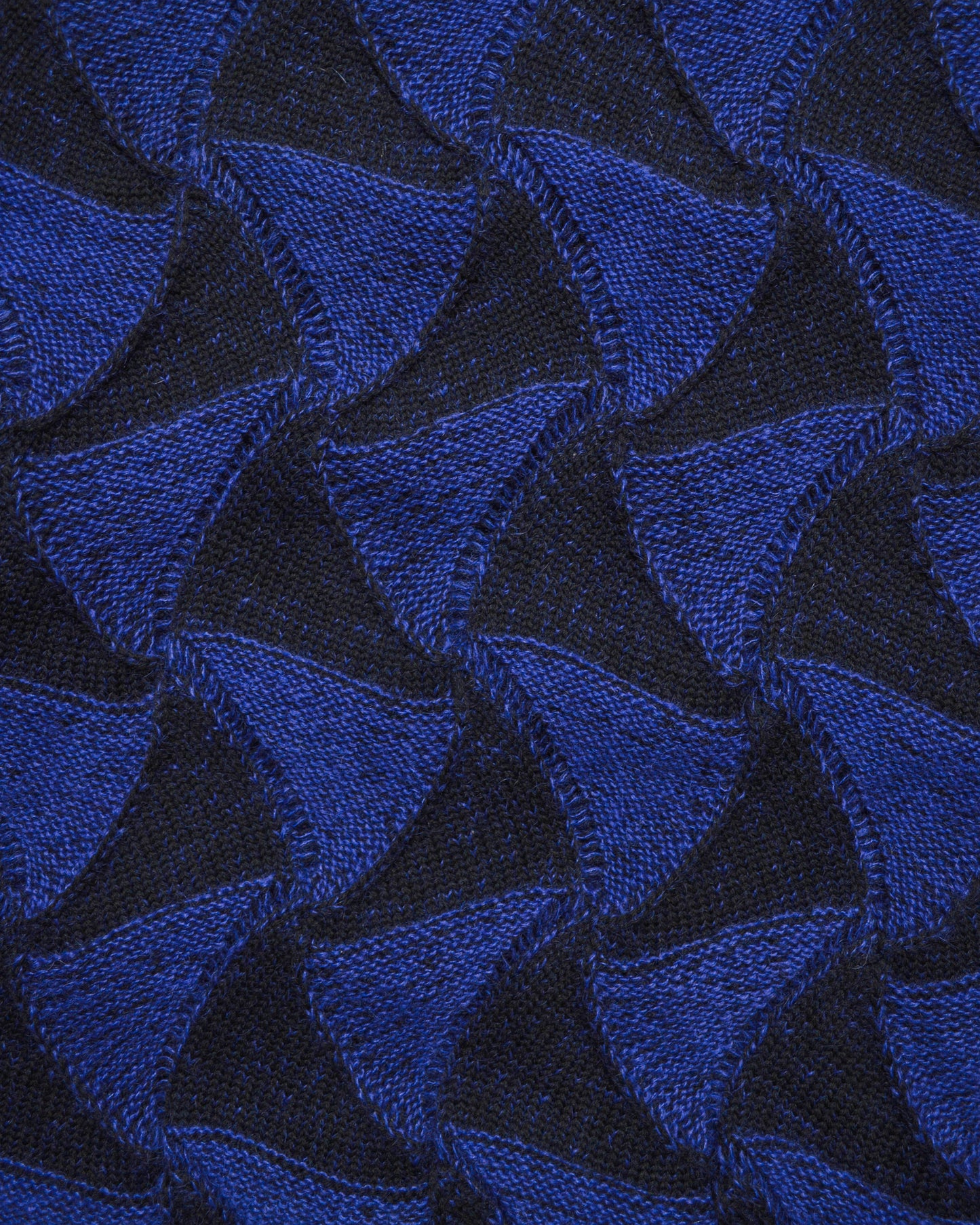 A/W 1992 Blue Black Wavy Cone Knit Jumper (~L~)