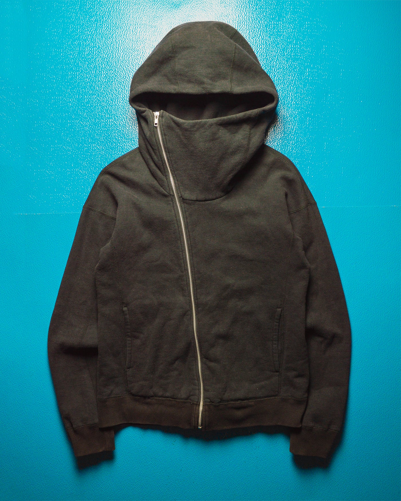 Black Asymmetrical Zip Up Hoody (S~M~)