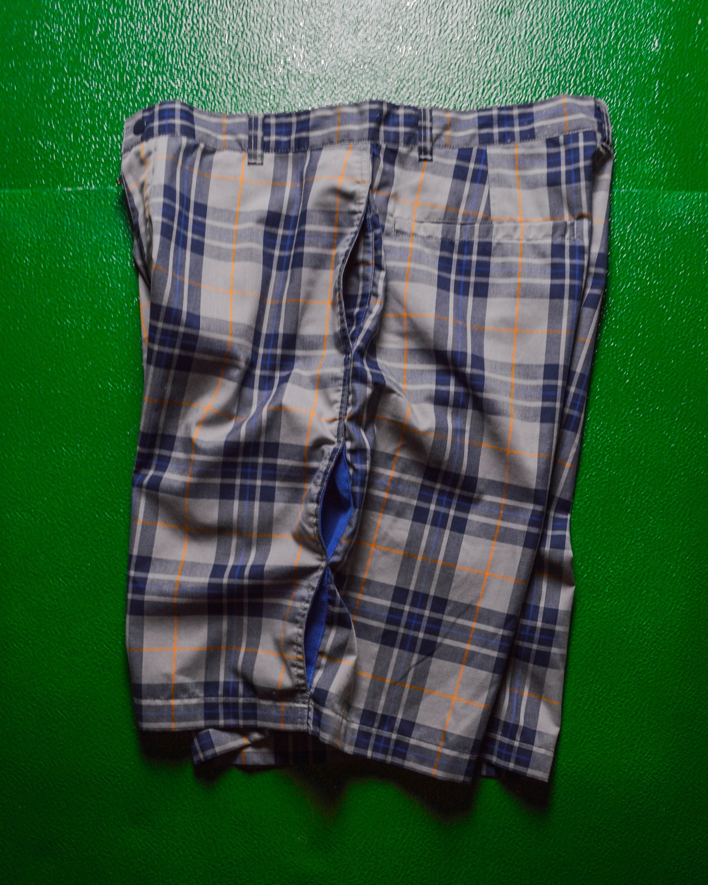 Early 2000s Plaid / Check Mesh Ventilation Shorts  (32~34)