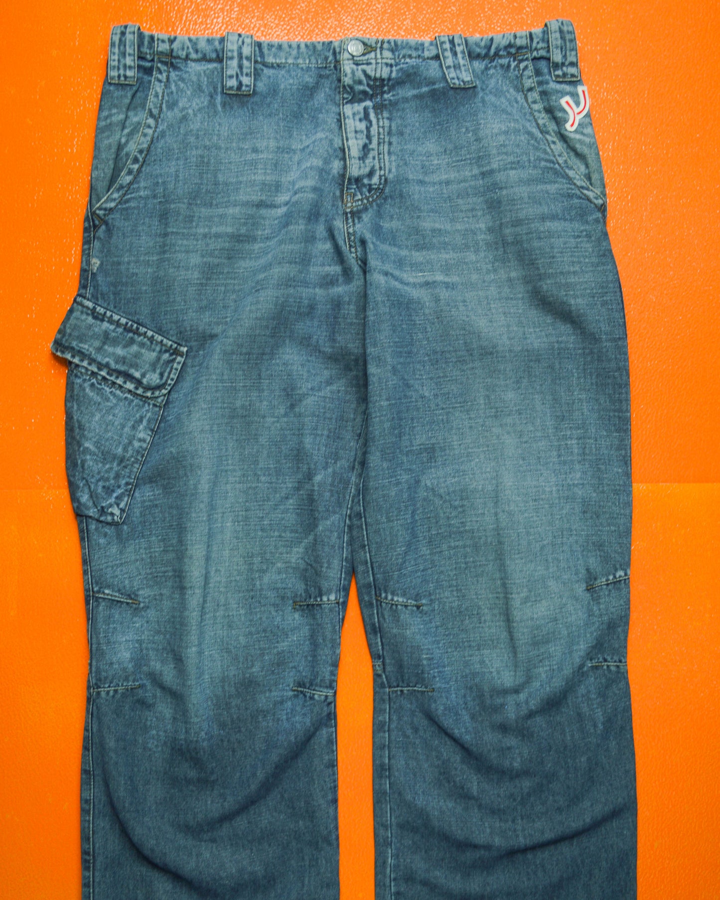 Relaxed Asymmetrical Medium Wash Blue Denim Cargo Pants (36~38)