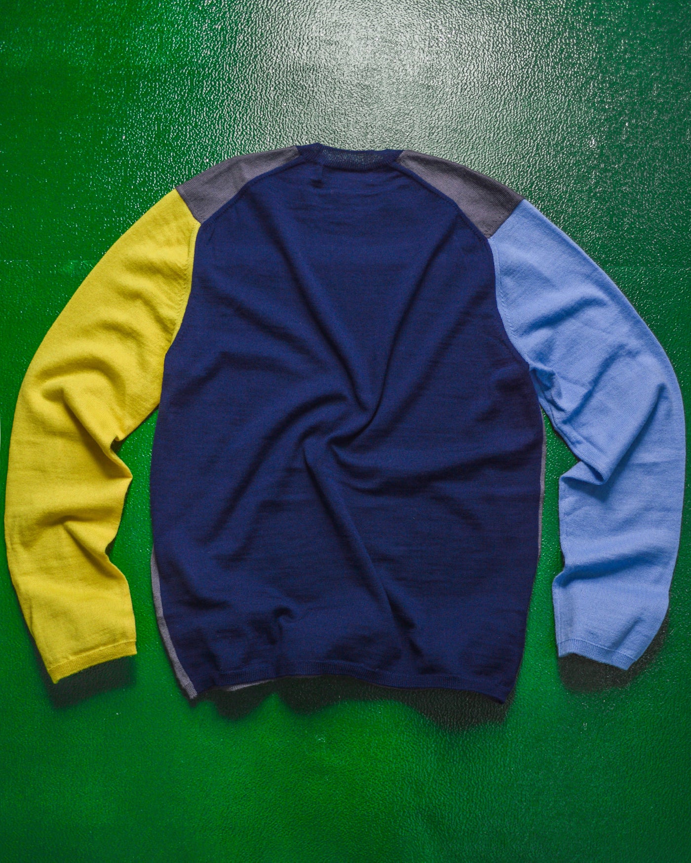 Split Colour Light Knit Jumper (~M~)