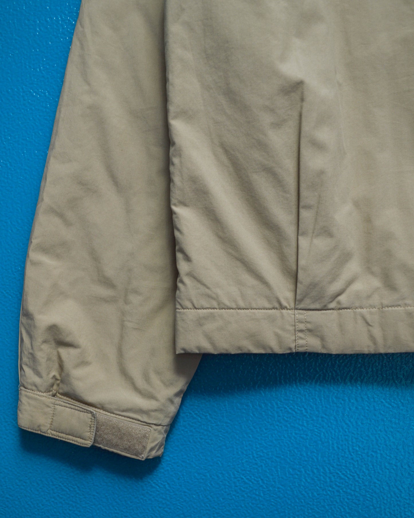 Early 2000s Beige Minimal Padded Short Jacket (M)