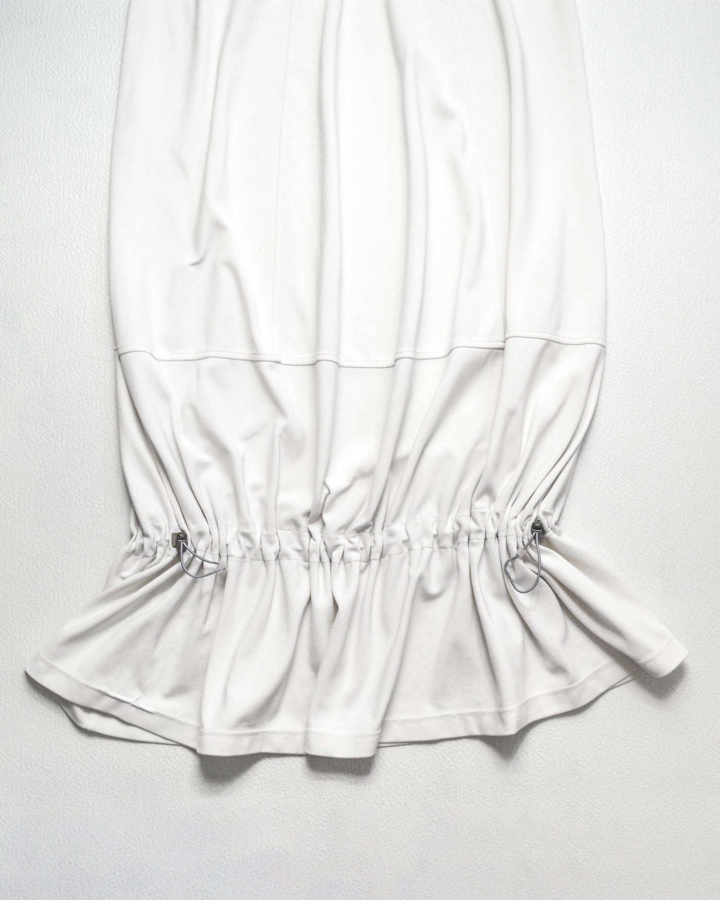 White Balloon Cinch Toggle Skirt (5)