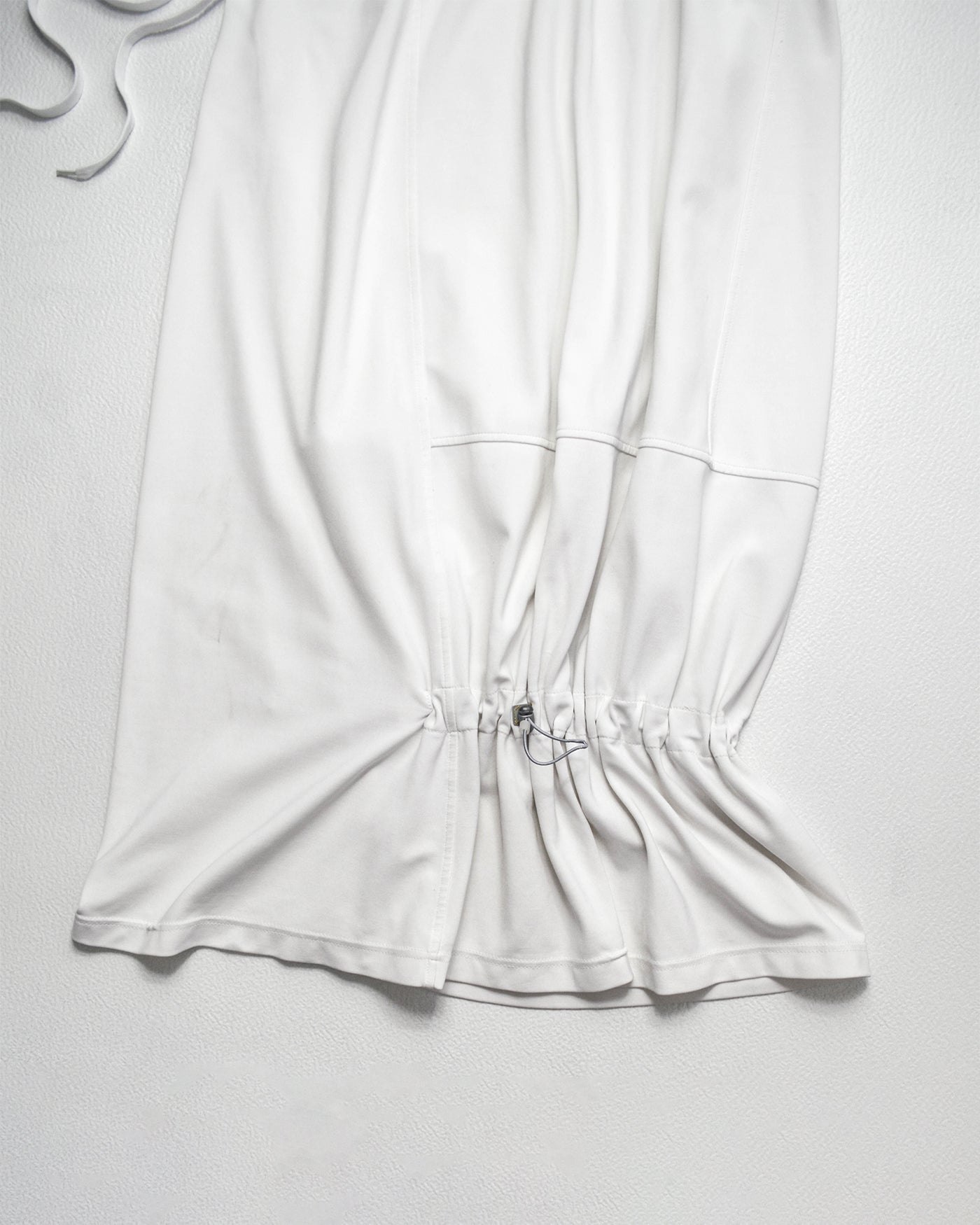 White Balloon Cinch Toggle Skirt (5)