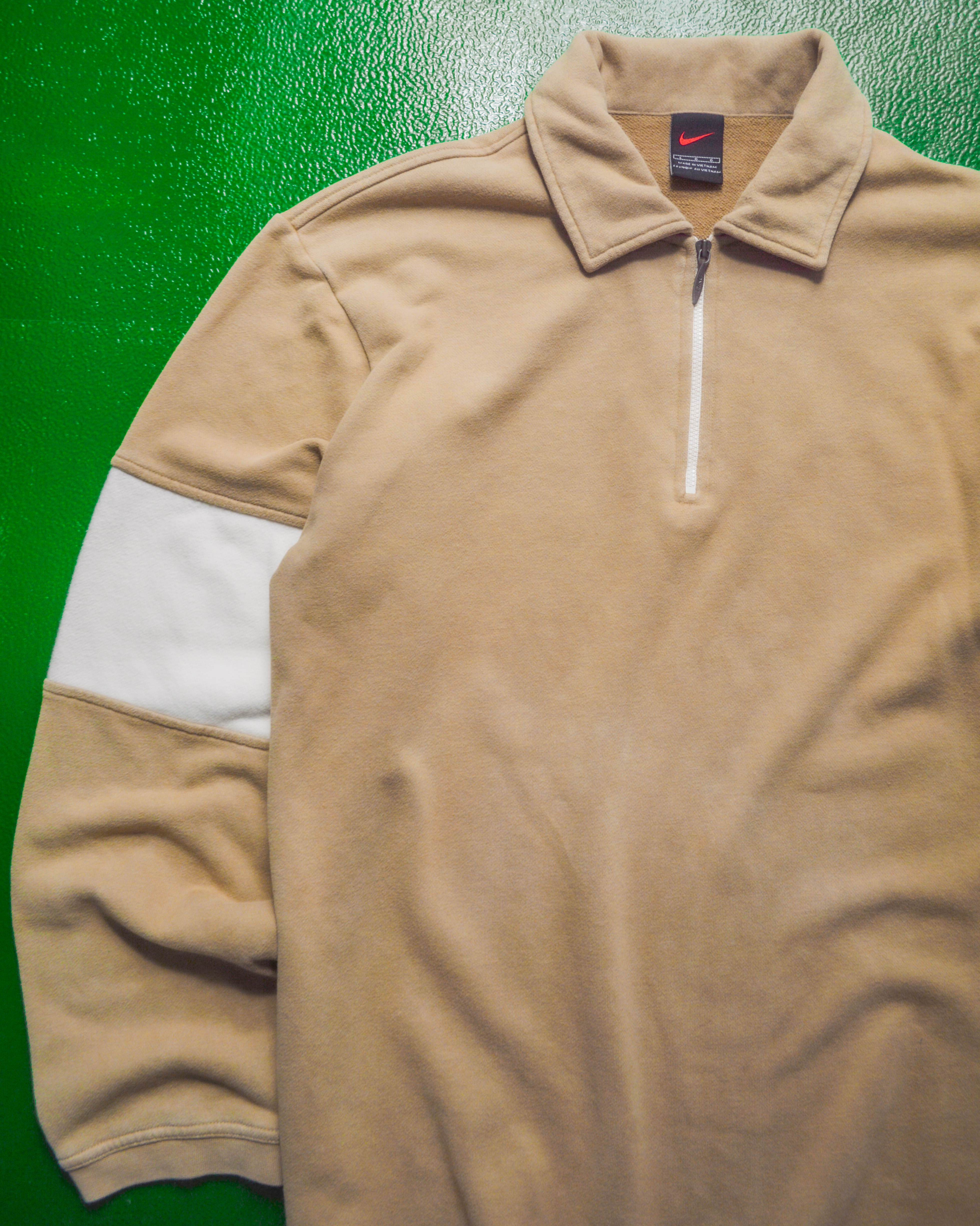 Nike best sale tan jumper