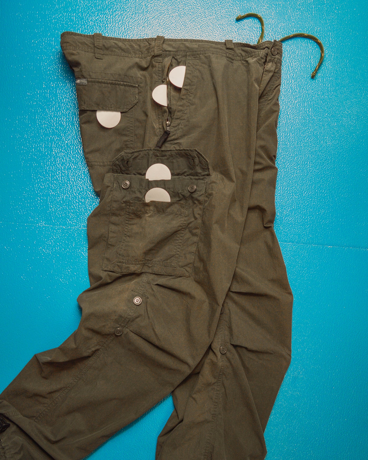 Cargo pants on sale army style