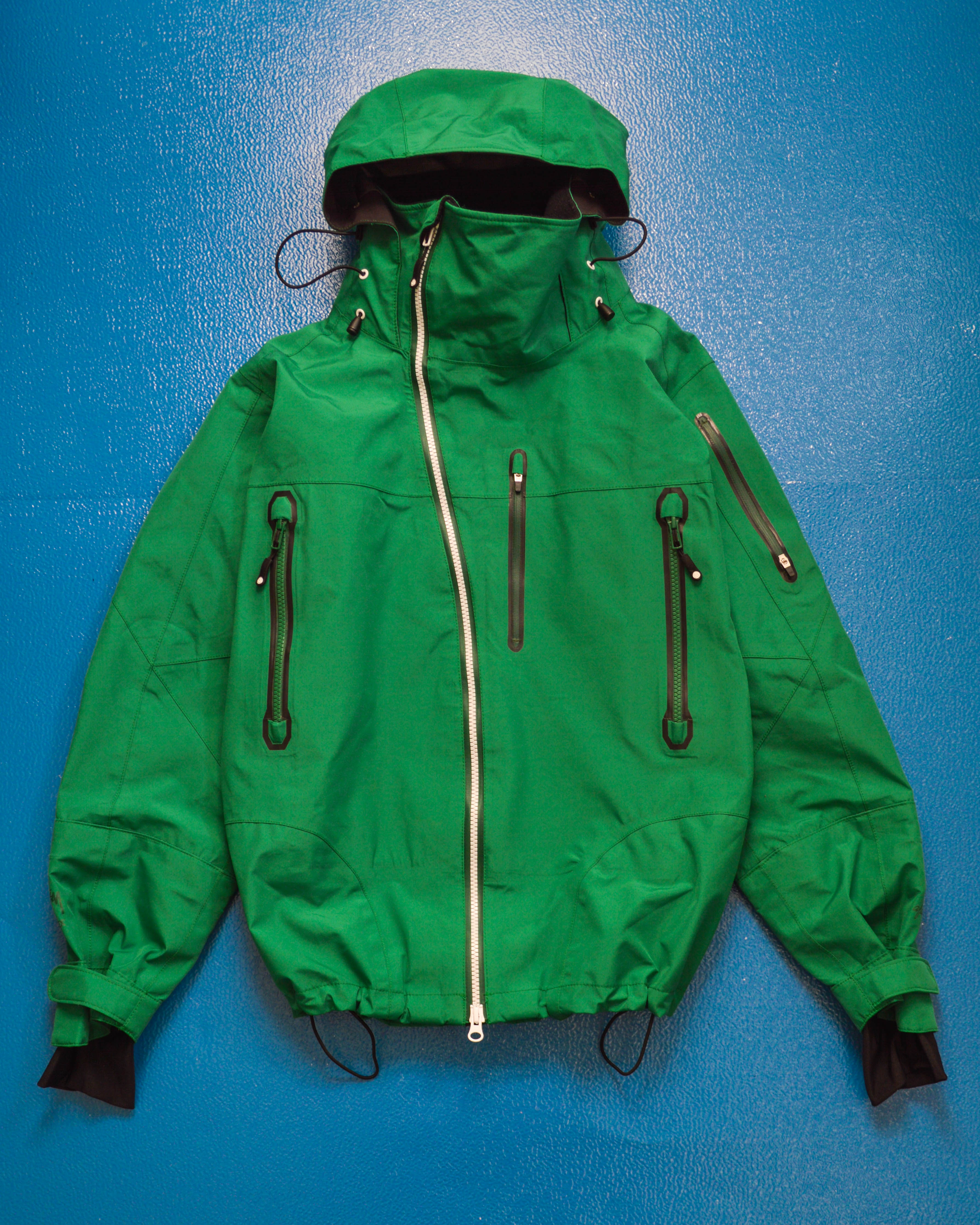 AFDICEGEAR A/W11 Green Asymmetrical Curved Zip Gore-tex Jacket (M~L)