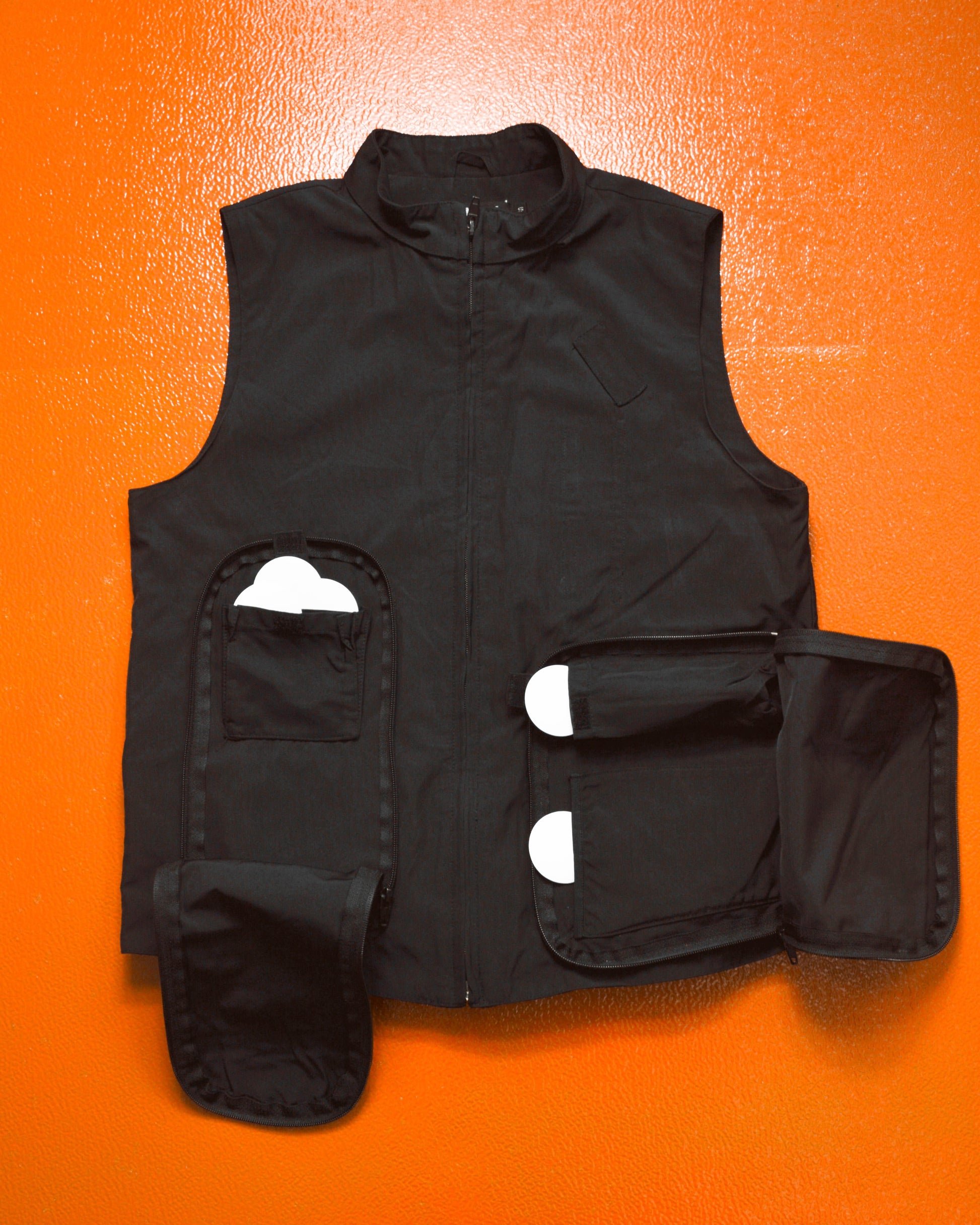 DKNY 3-D Pocket Tactical Vest (S~M)