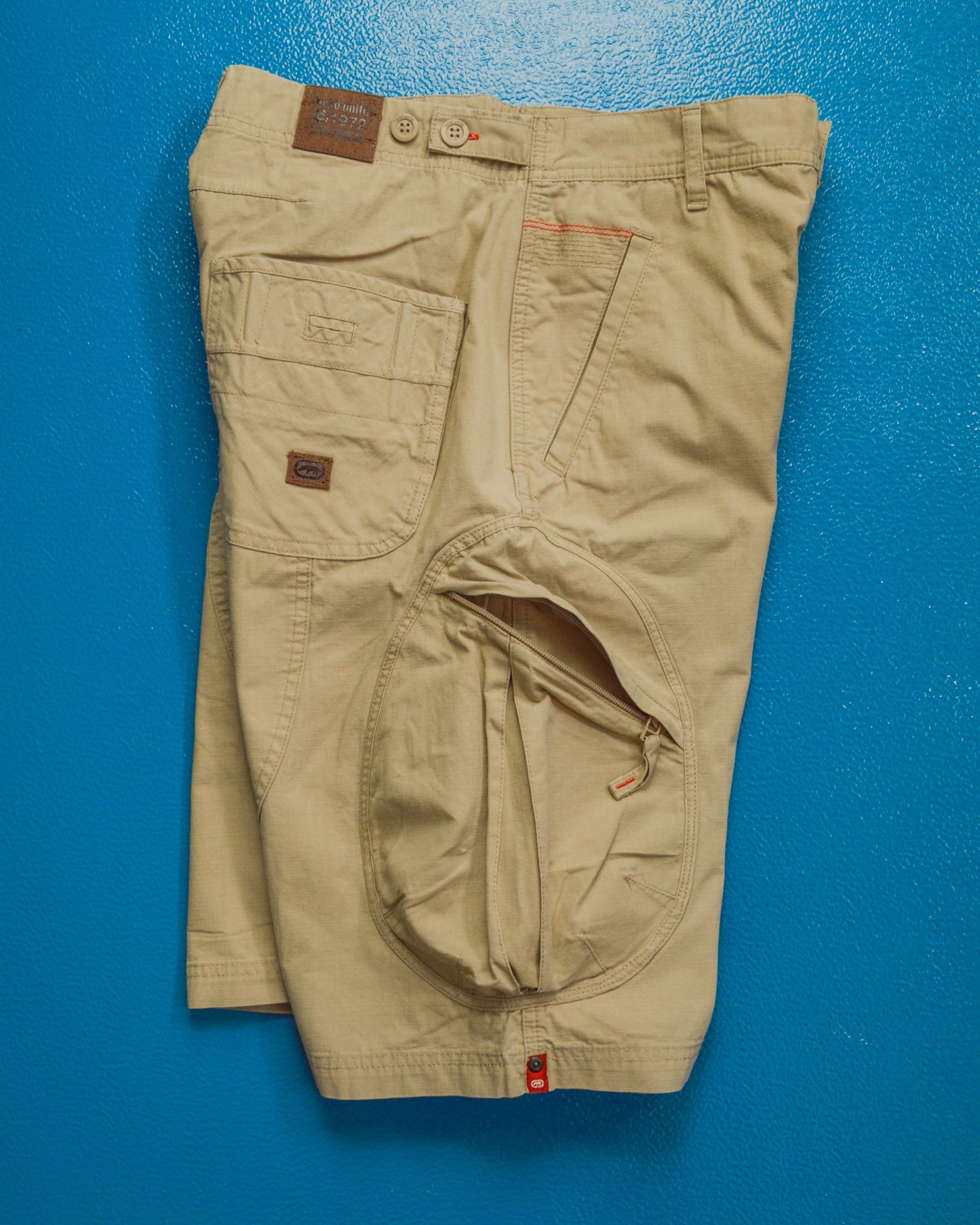 ecko Round / Egg Style Pocket Beige Cargo Shorts (30)