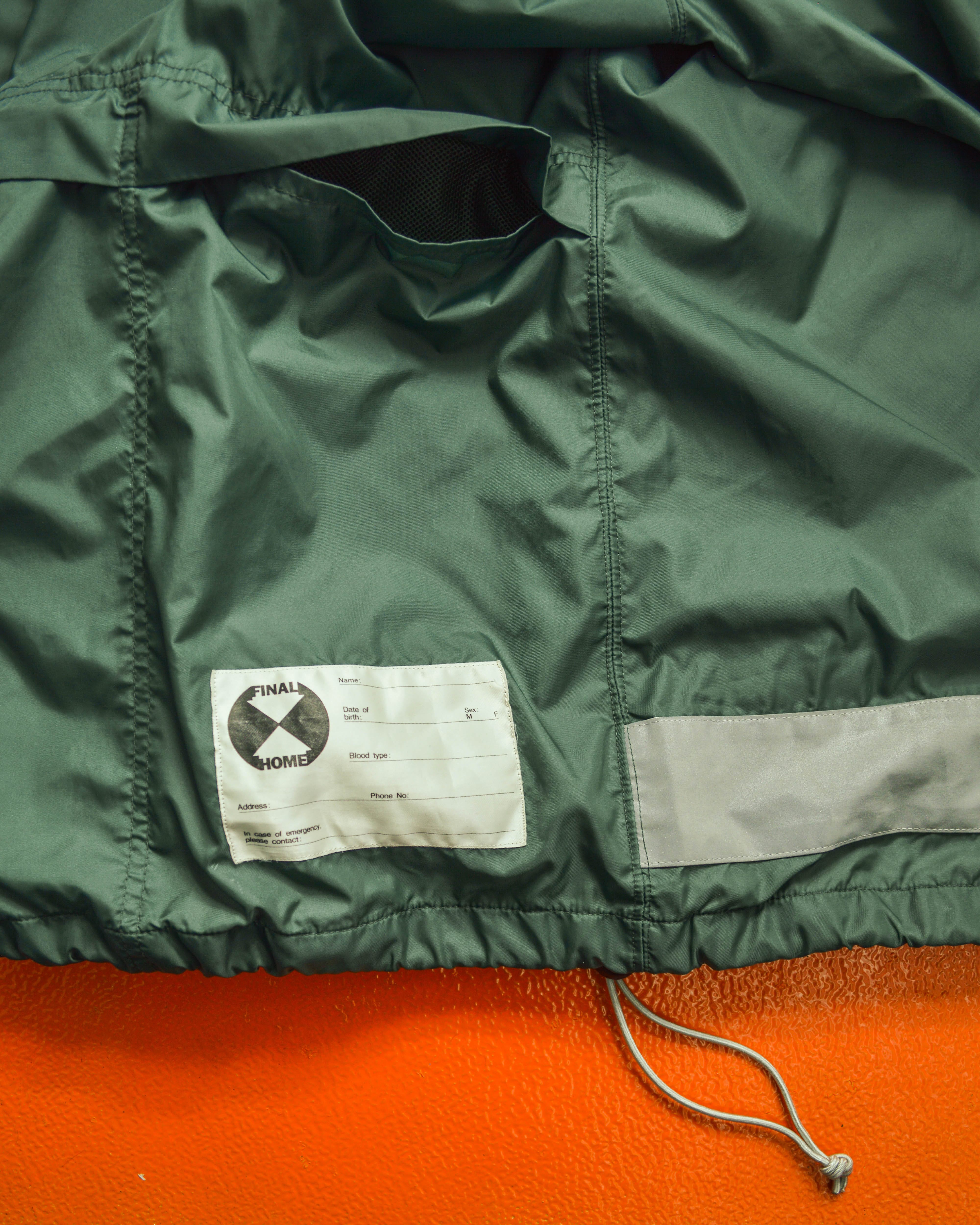 Final Home 1999 Packable Asymmetrical Full Face Zip Survival