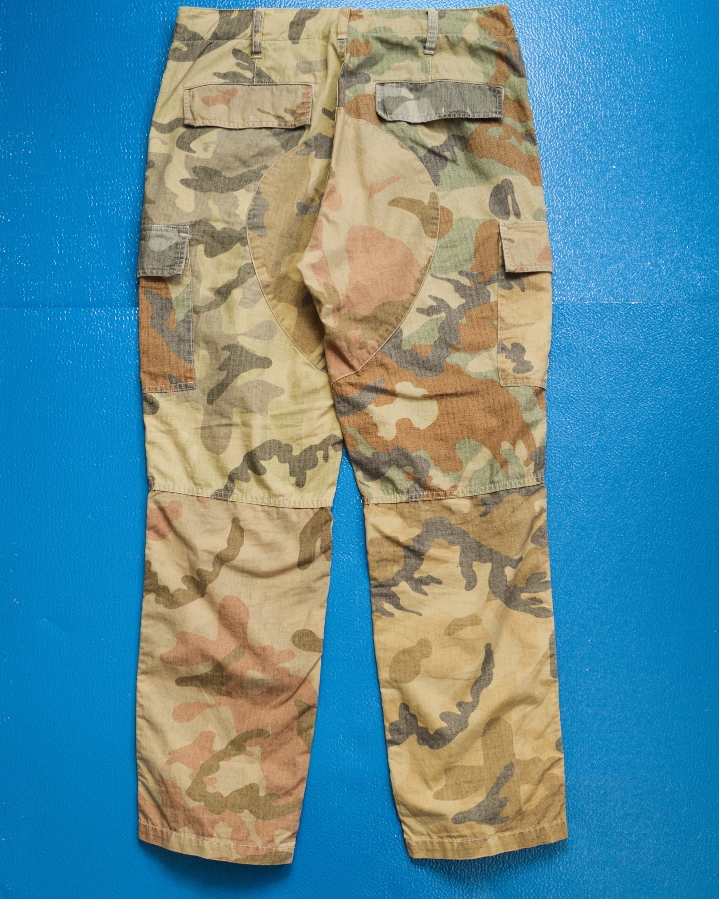 GOODENOUGH 90s Crazy Camo Patchwork Cargo Pants (30~32)