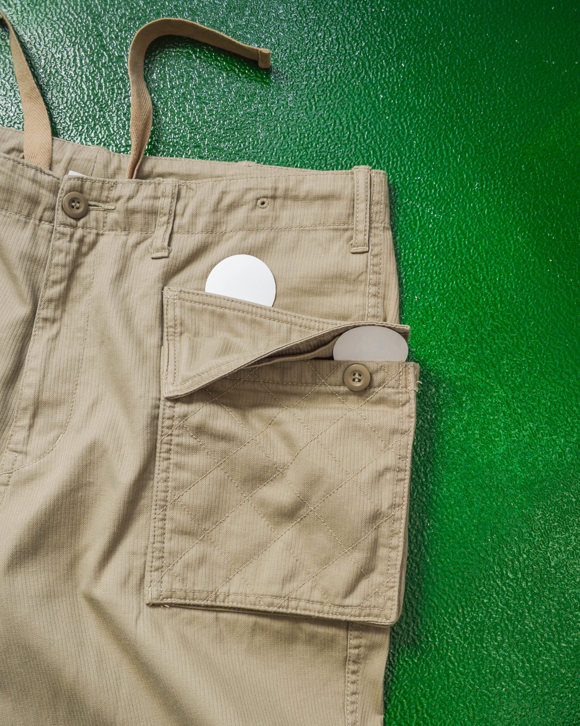 goodenough 90s Dual Compartment Patch Pocket Tan Cargo Pants (~32~)