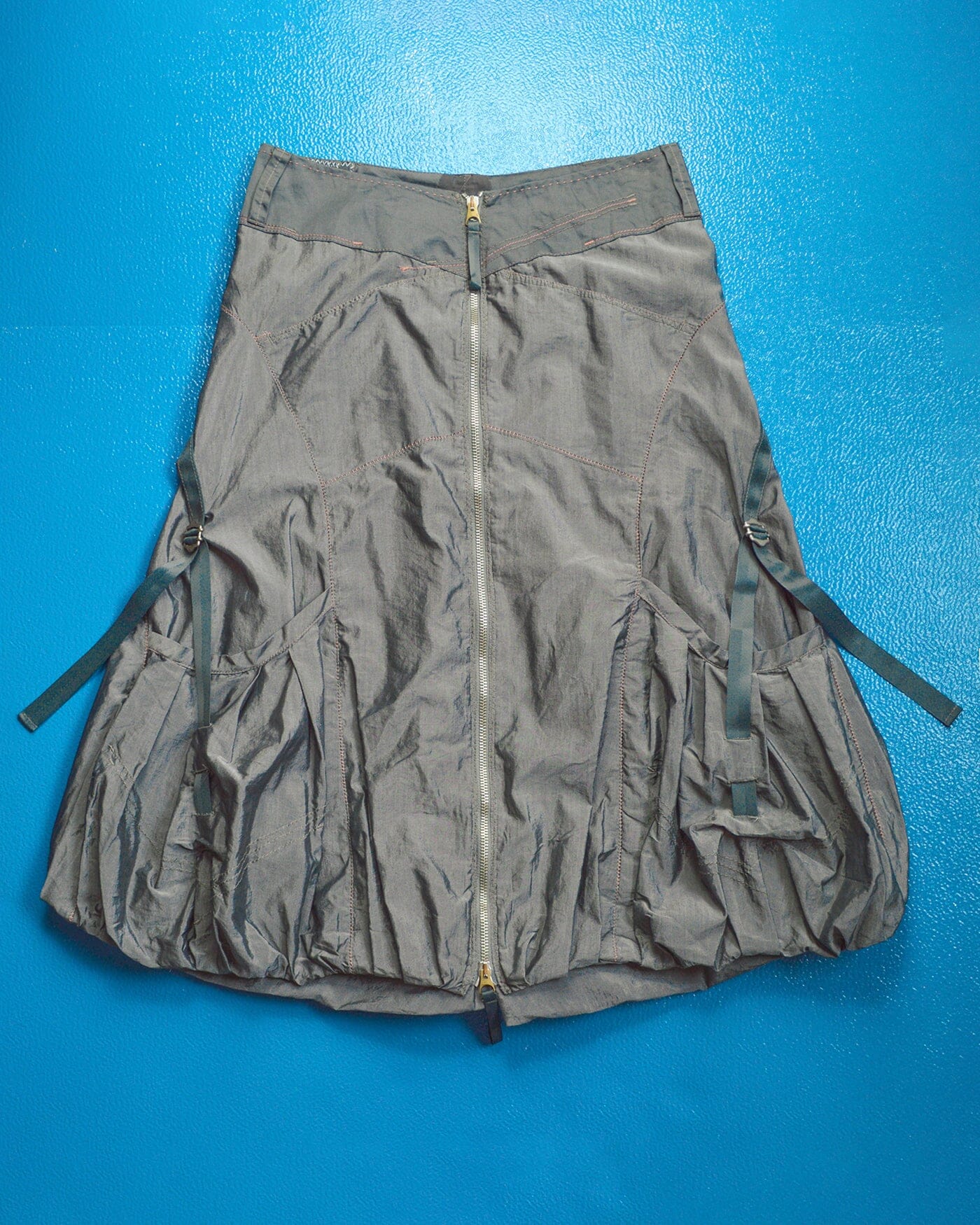 Marithe Francois Girbaud Early 2000s Futuristic Style Metallic Balloon Style Strap Cargo Skirt (S)