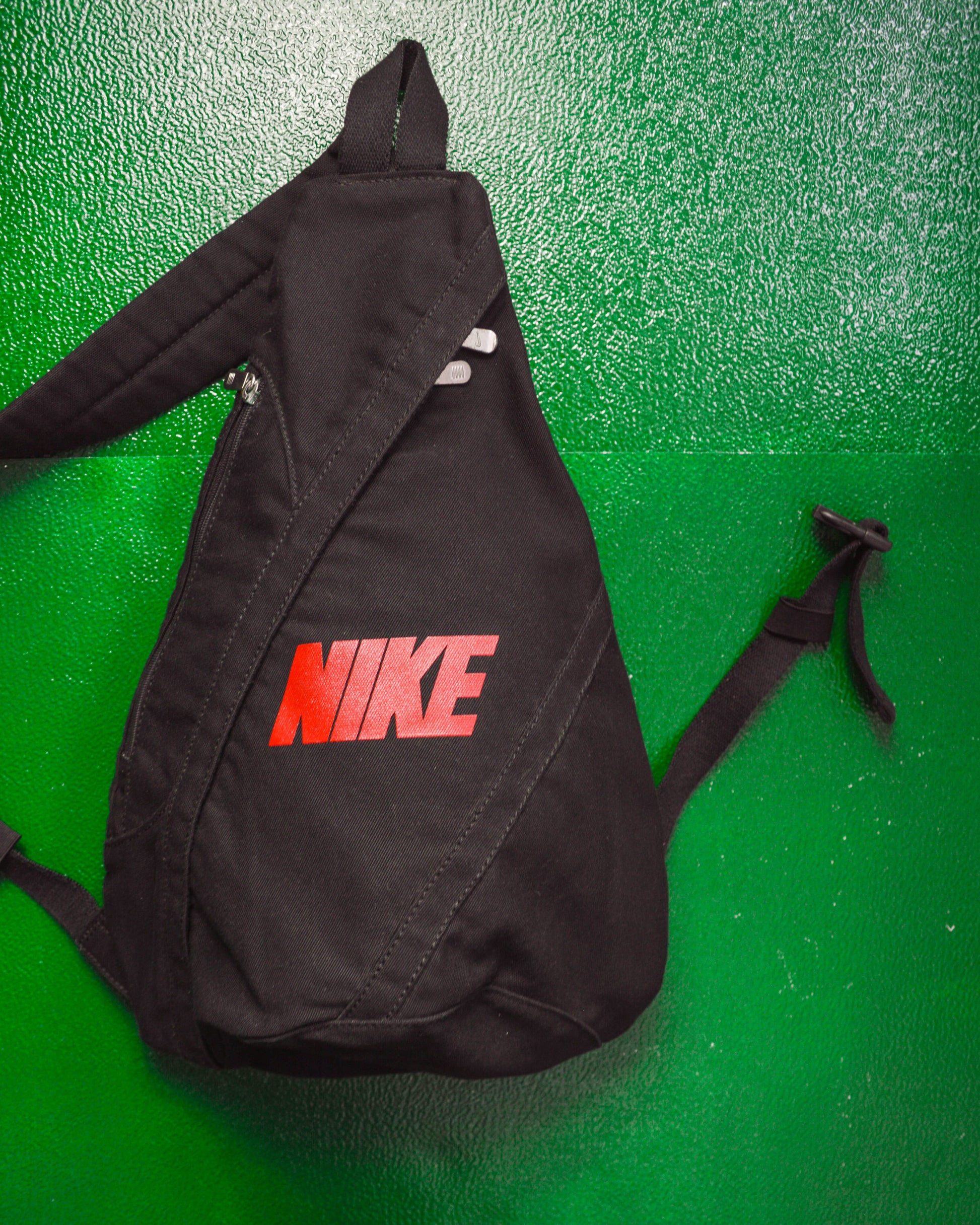 Nike Canvas Black/Red Spellout Tri-Harness Mini Tactical Bag (OS)