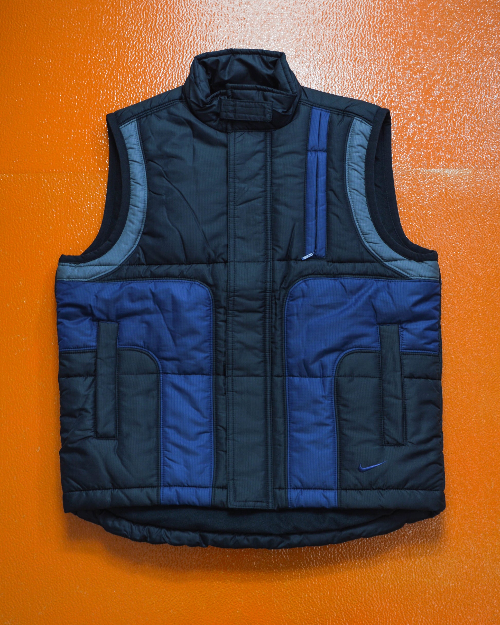 Nike Fall 2001 Black Blue Grey Padded Panelled Gilet / Vest (~S~)